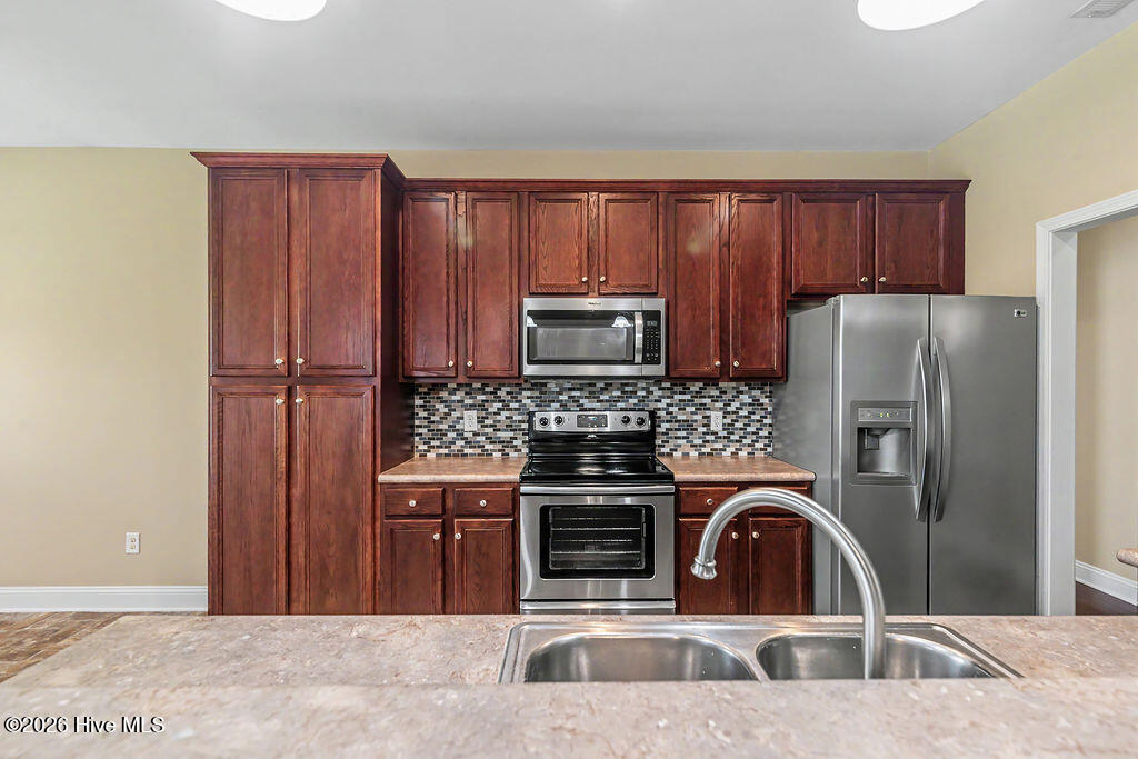 107 Turquoise Drive Property Photo 10