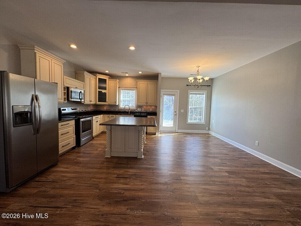 106 Moonstone Court Property Photo 3