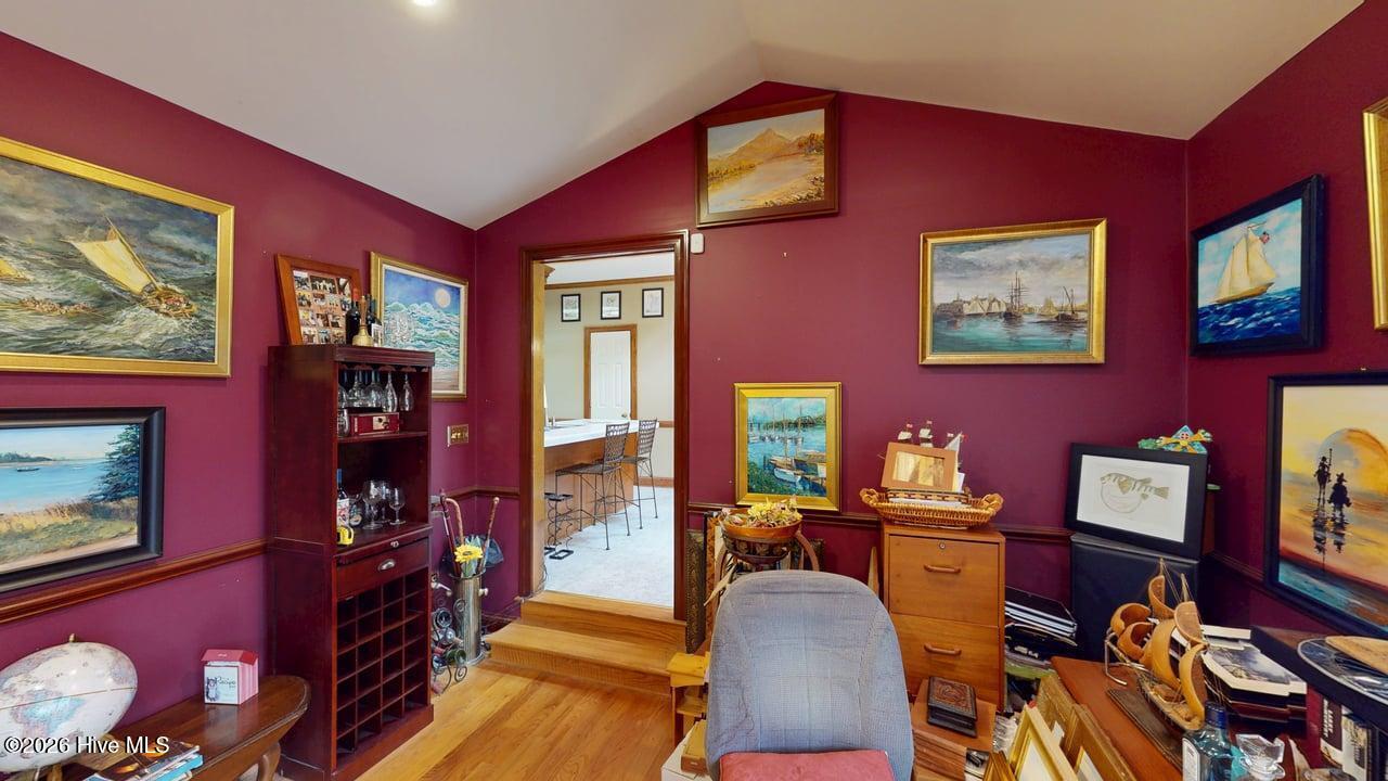 154 S Marion Drive Property Photo 30
