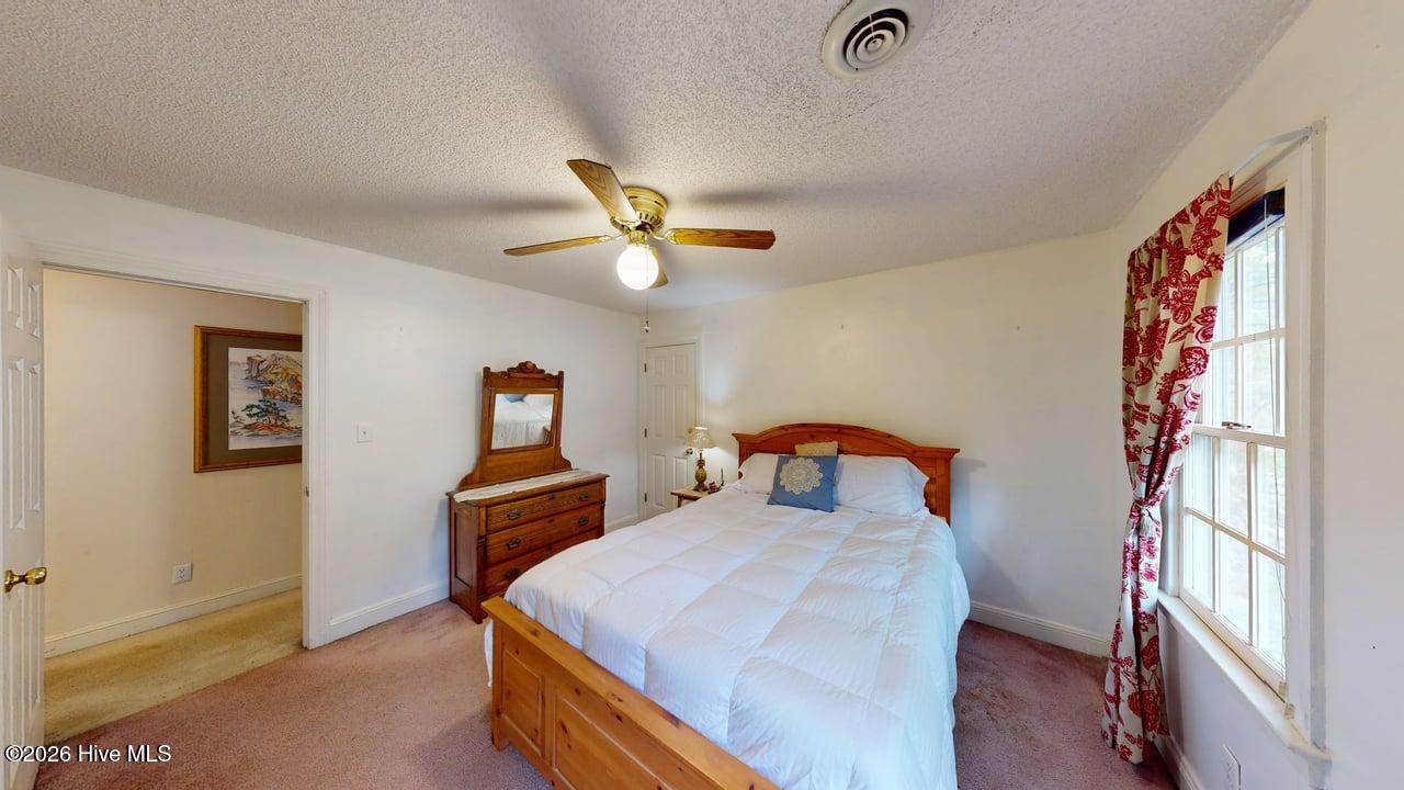 154 S Marion Drive Property Photo 32