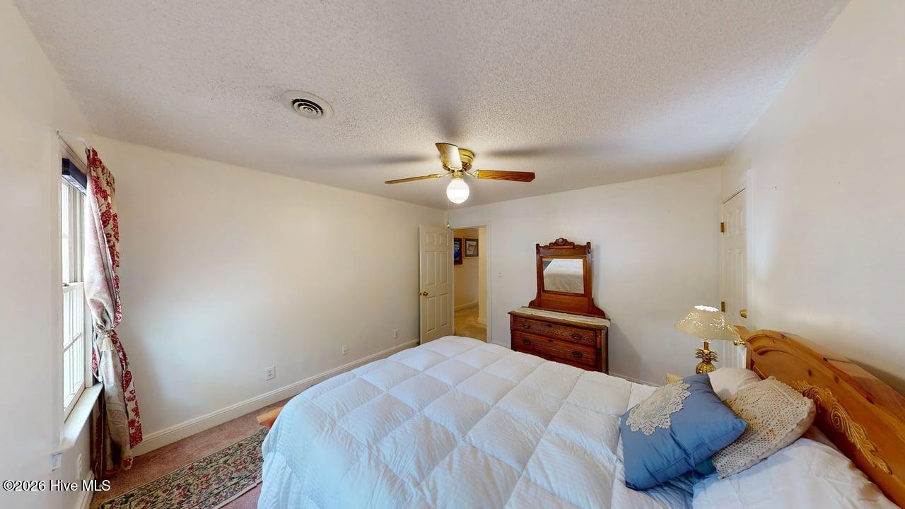 154 S Marion Drive Property Photo 33