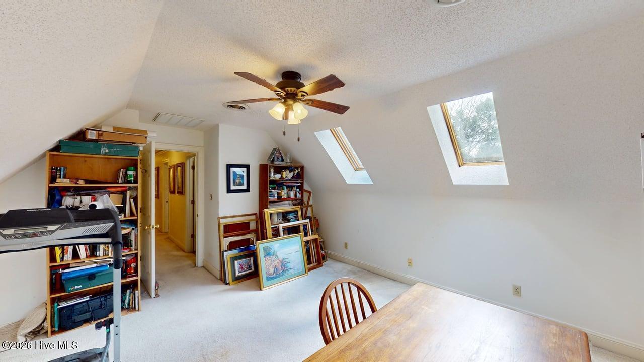 154 S Marion Drive Property Photo 38