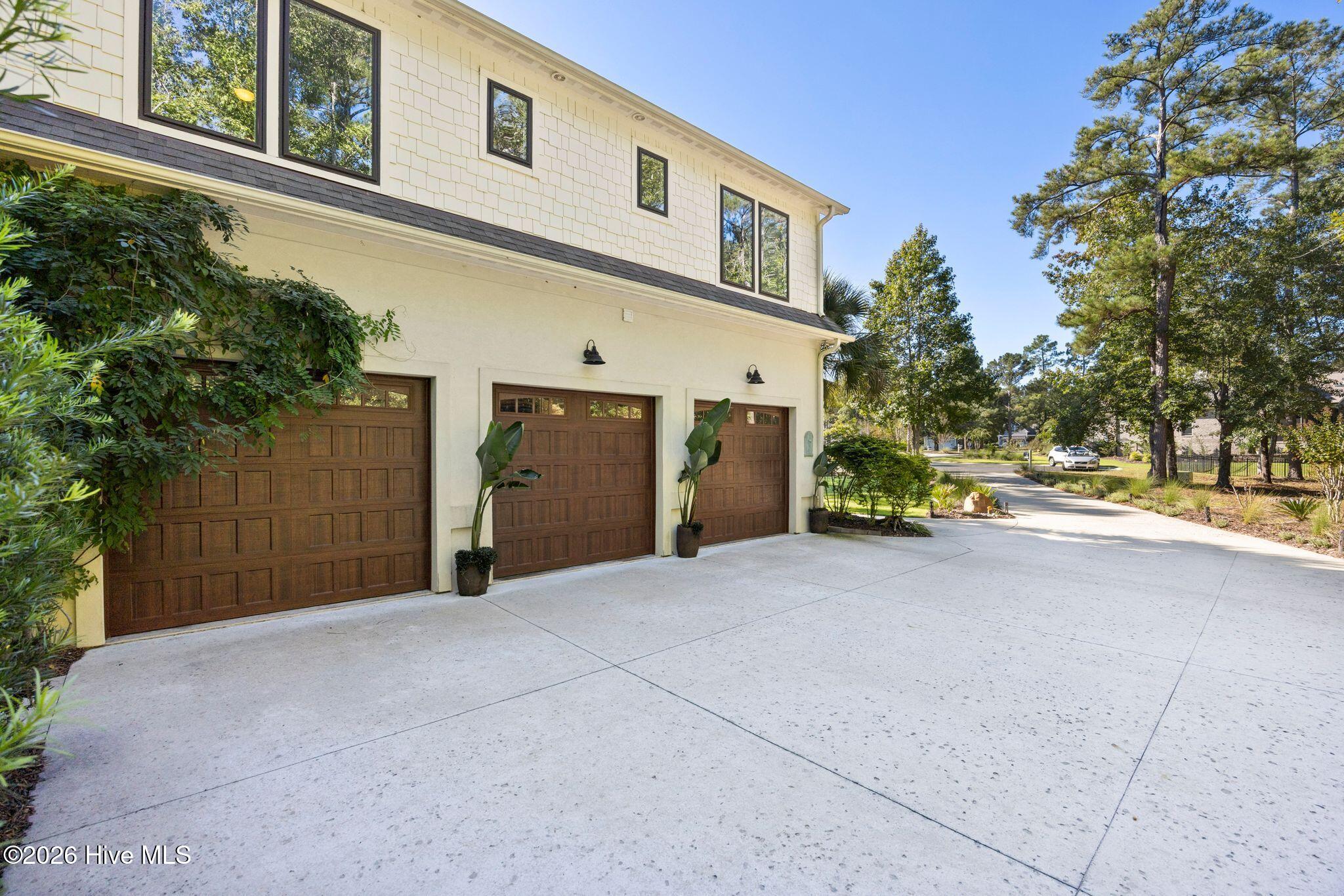 1577 Golden Marsh Court Se Property Photo 6