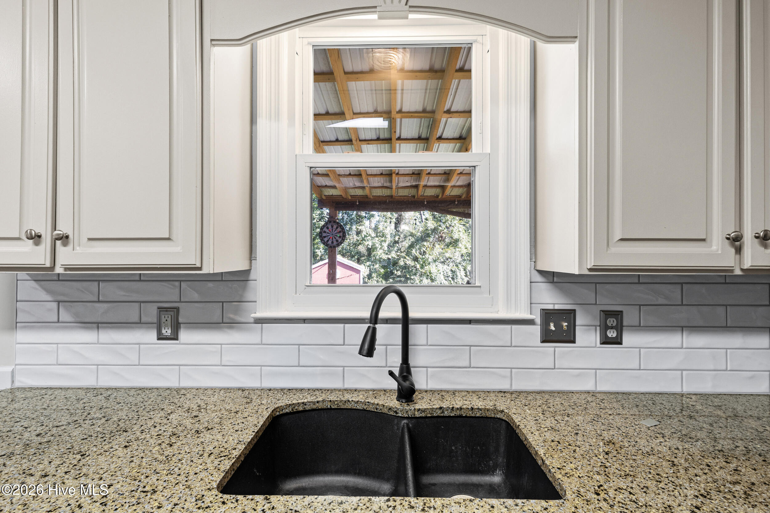 829 Woodberry Drive Property Photo 17