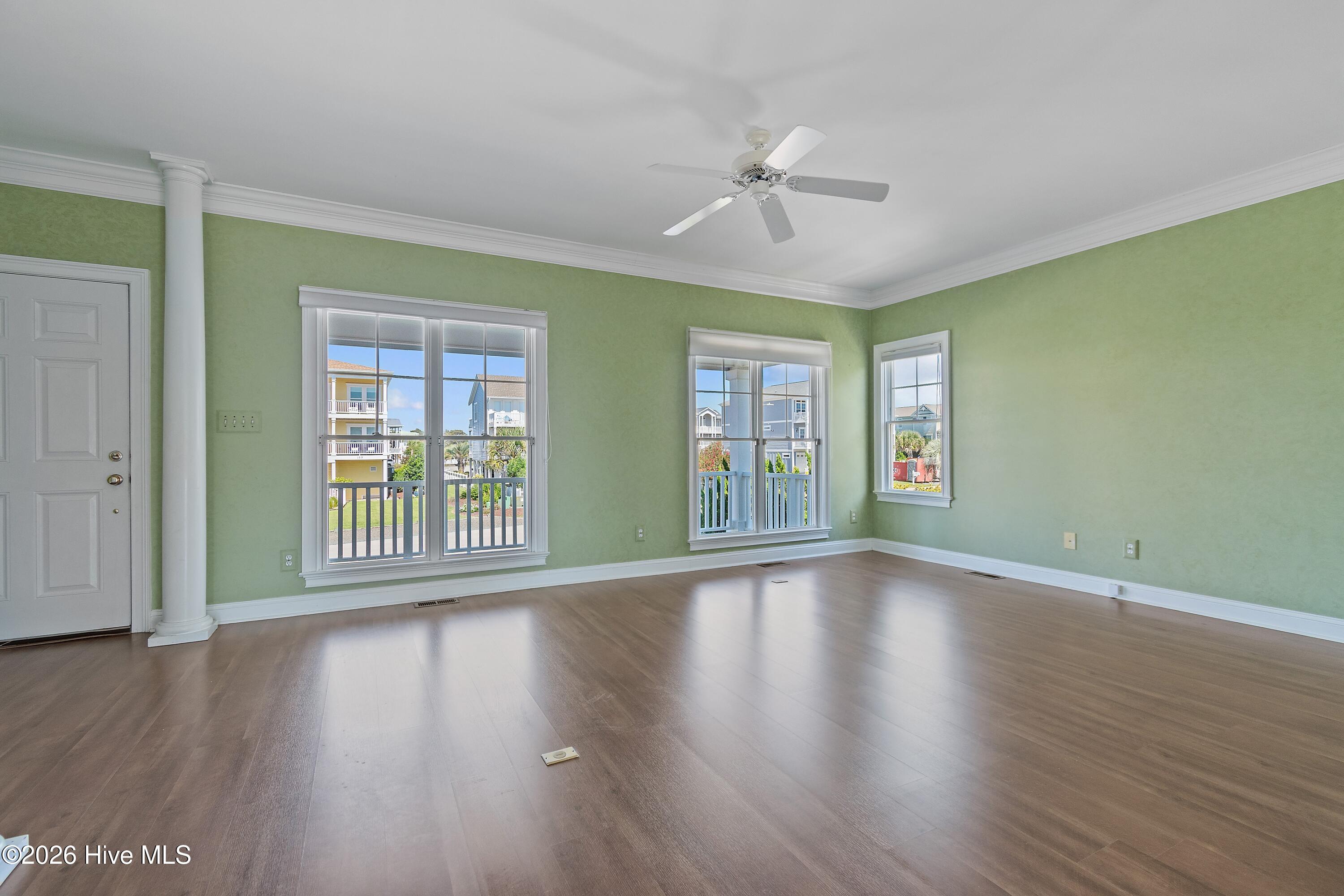 158 Brunswick Avenue E Property Photo 13