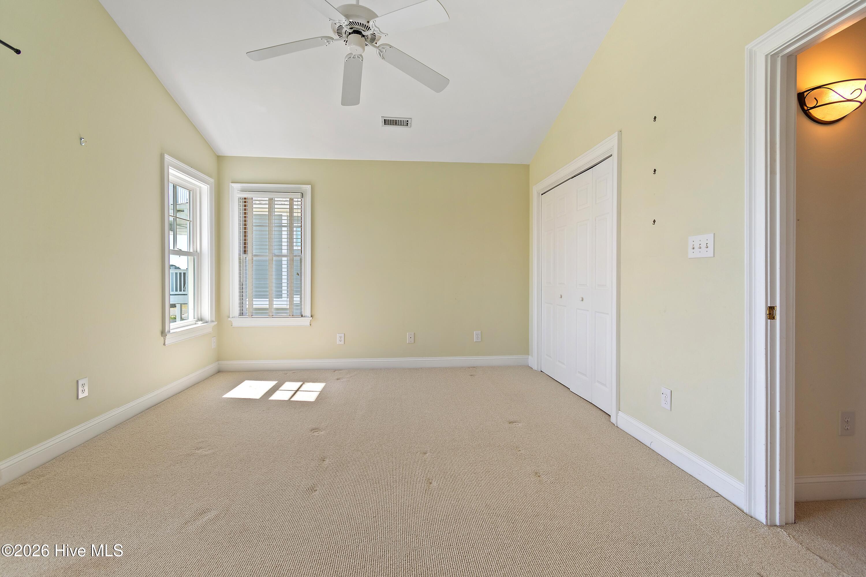 158 Brunswick Avenue E Property Photo 20
