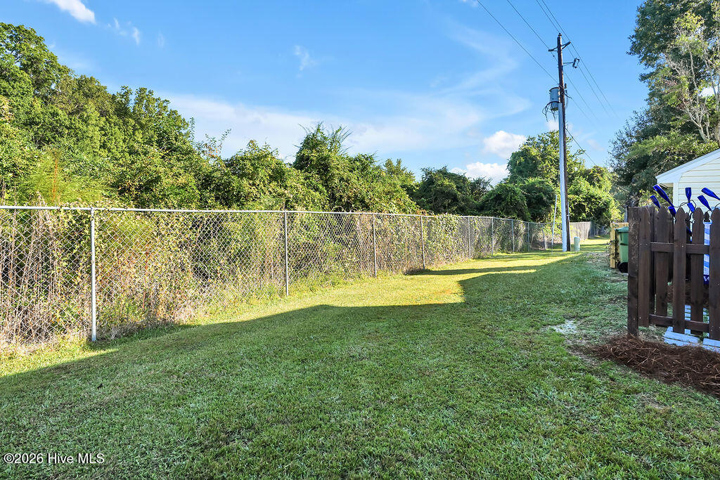 106 Lullwater Drive Unit B Property Photo 41