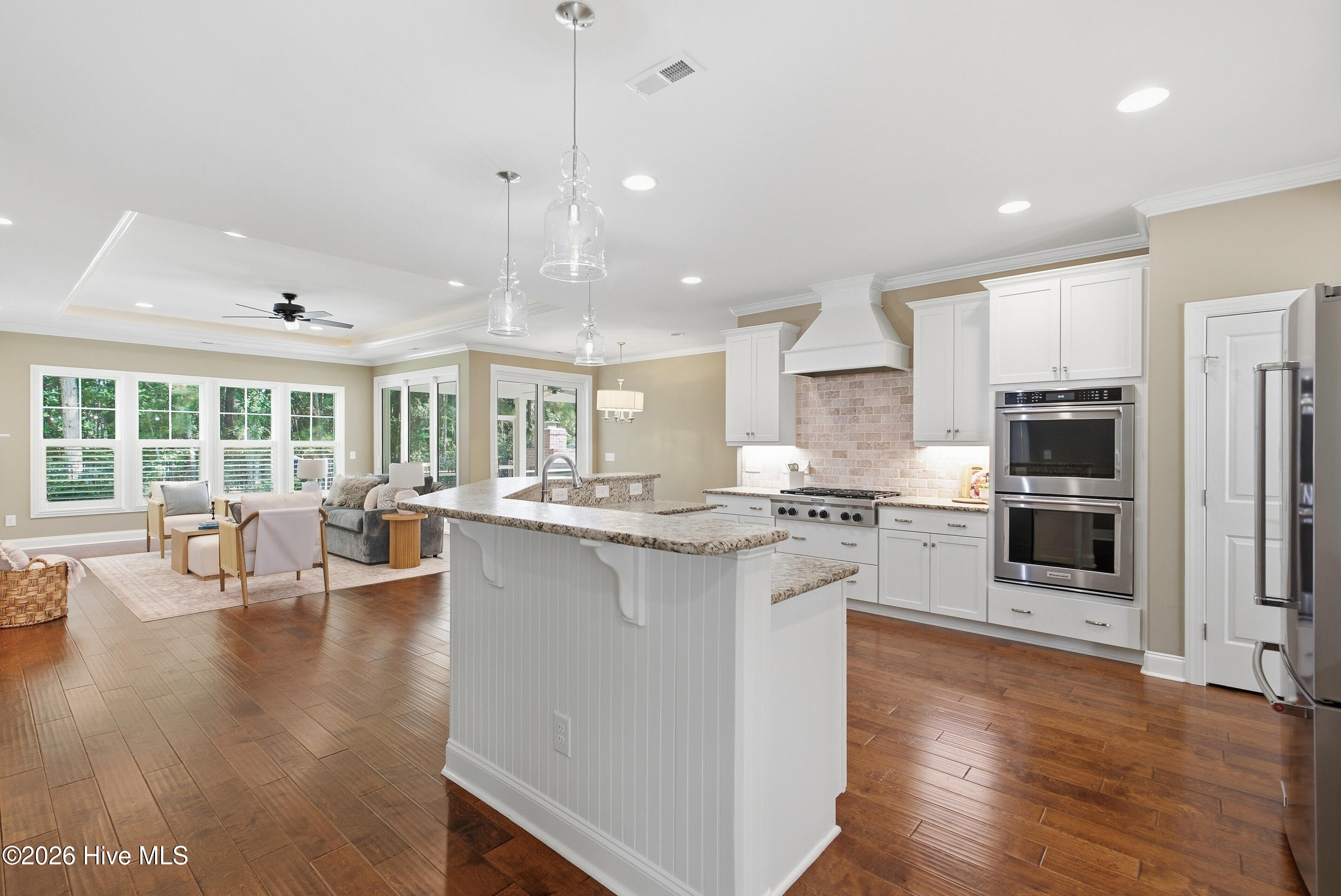 2153 Forest View Circle Property Photo 11