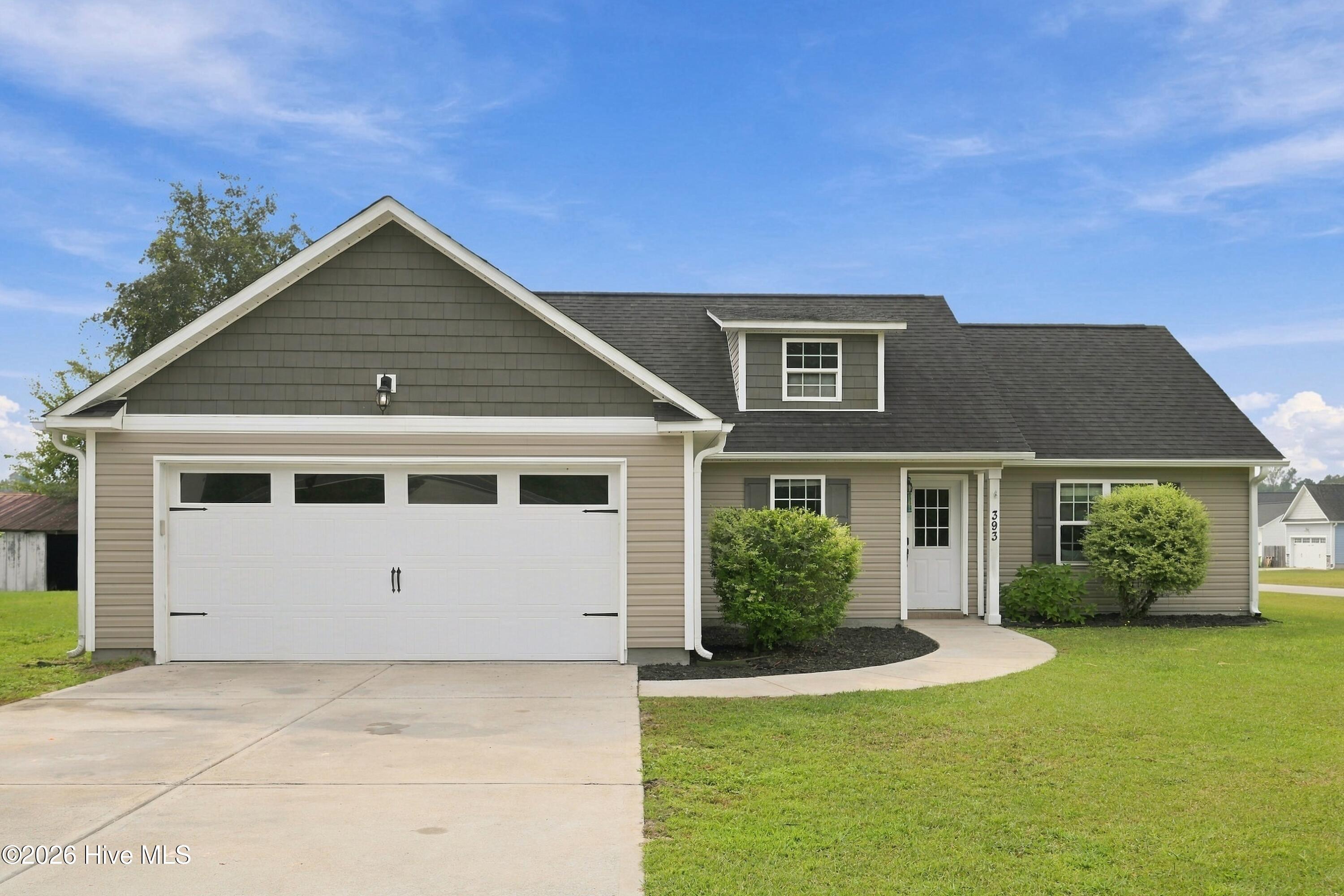 393 Haw Branch Road Property Photo 1