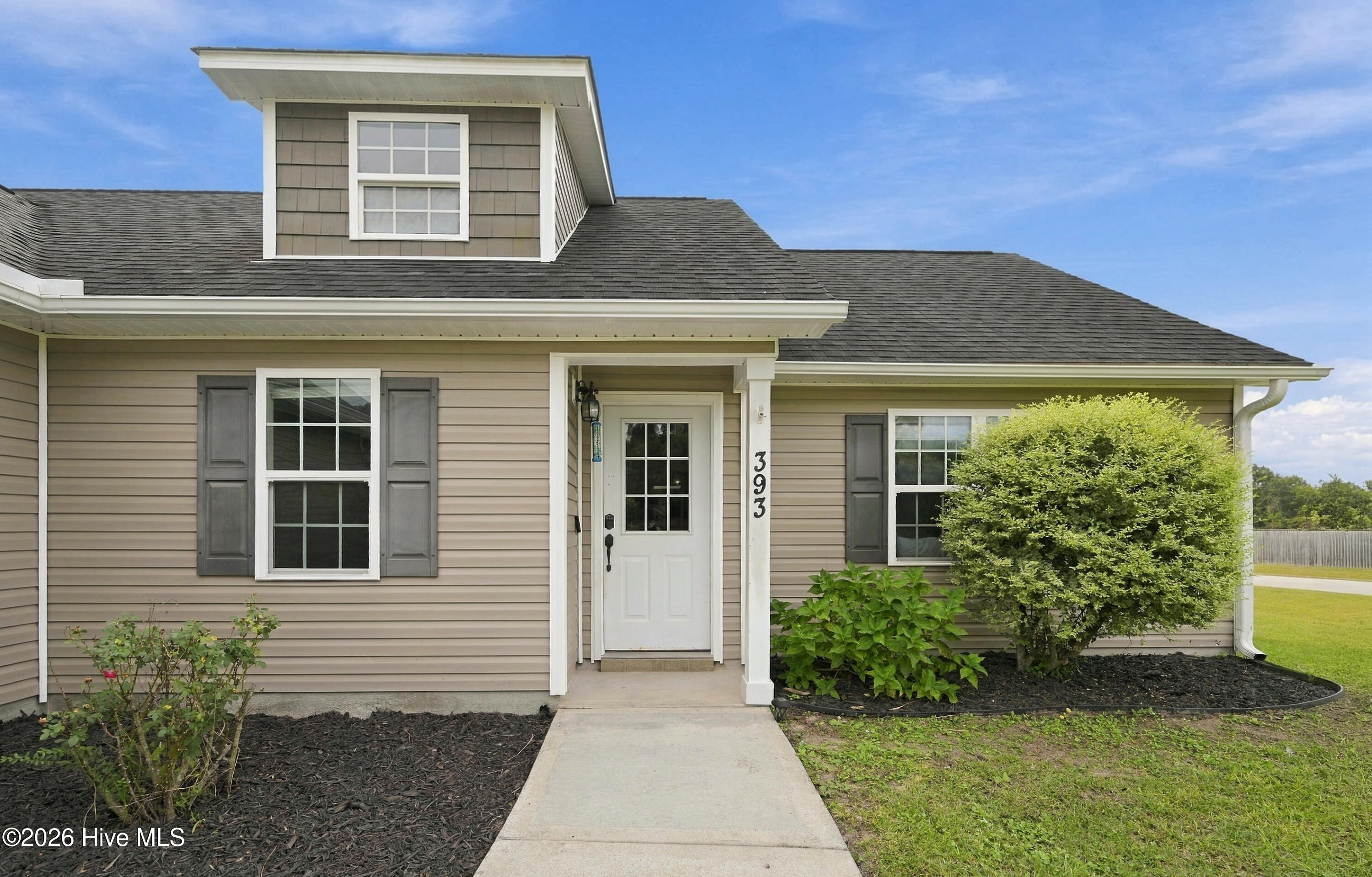 393 Haw Branch Road Property Photo 4