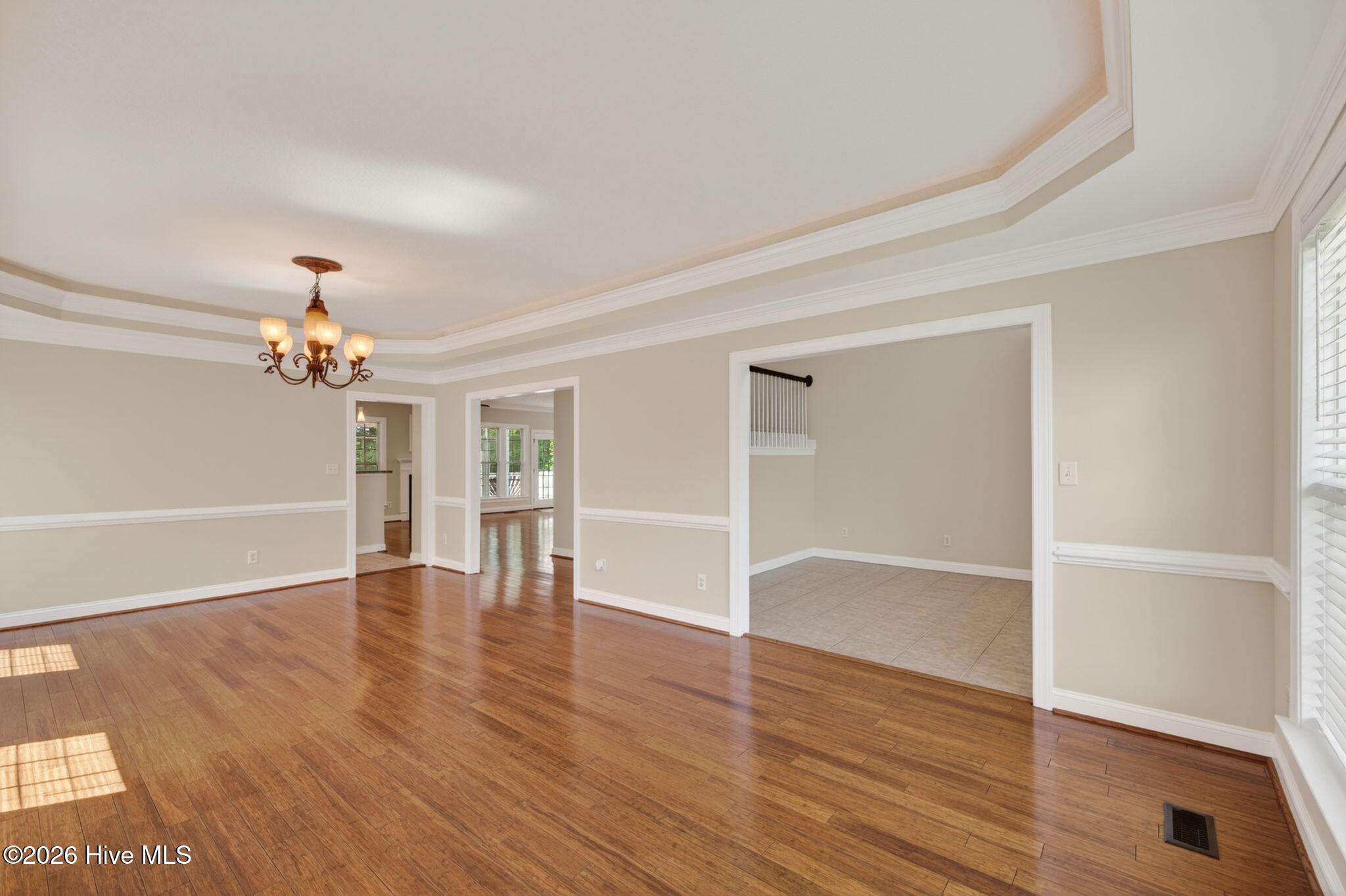 320 Green View Road Property Photo 12