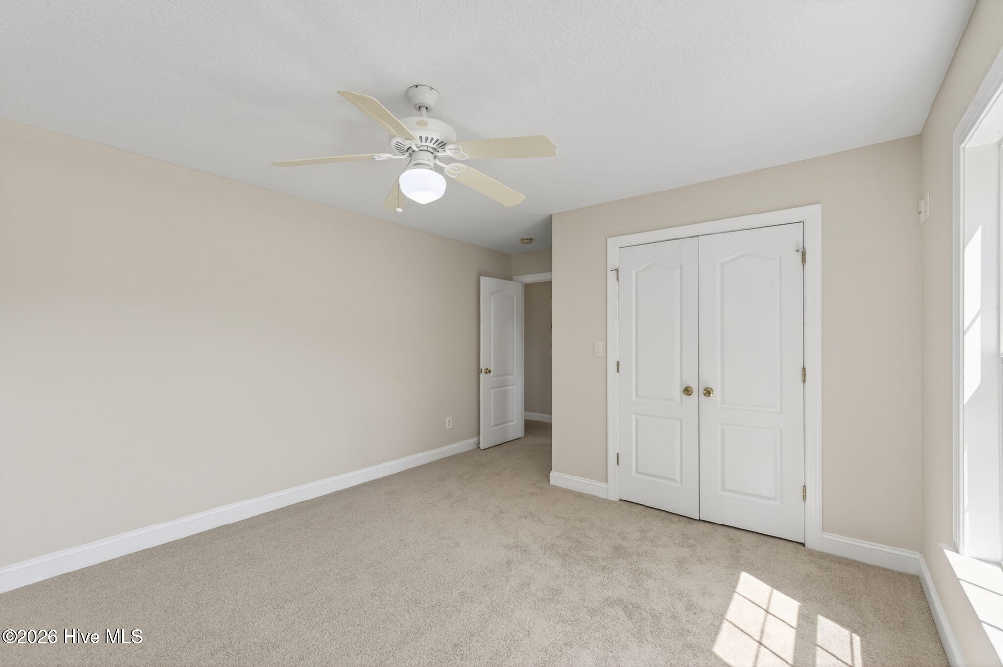 320 Green View Road Property Photo 29