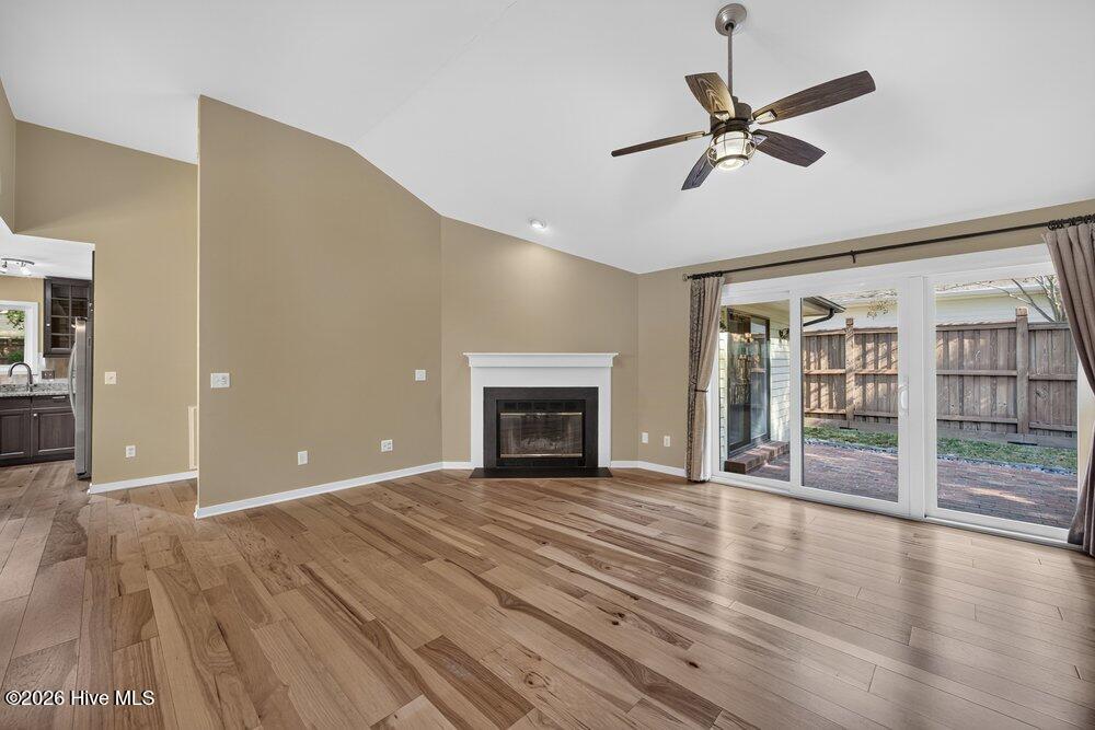 1009 Bay Creek Drive Property Photo 7