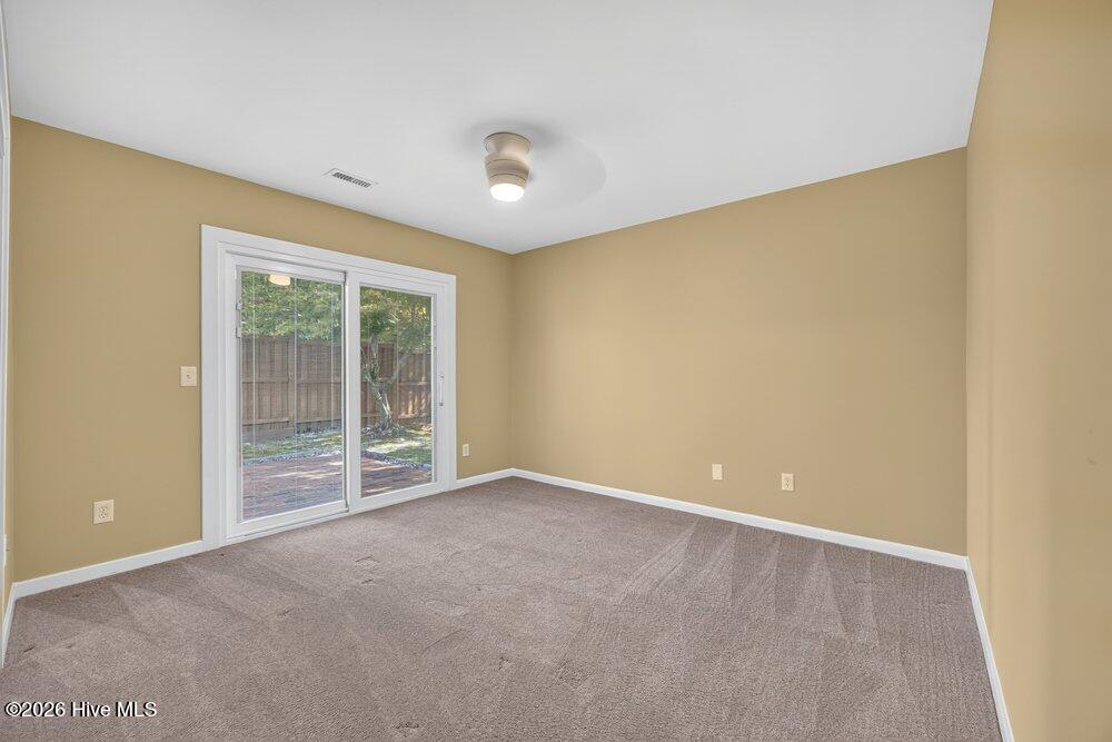 1009 Bay Creek Drive Property Photo 18