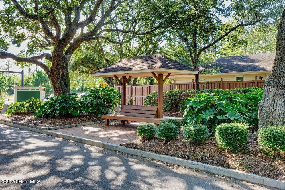 1009 Bay Creek Drive Property Photo 34