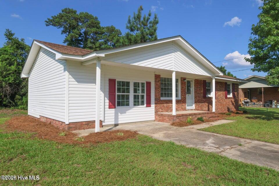 15 Oxford Drive Property Photo 2