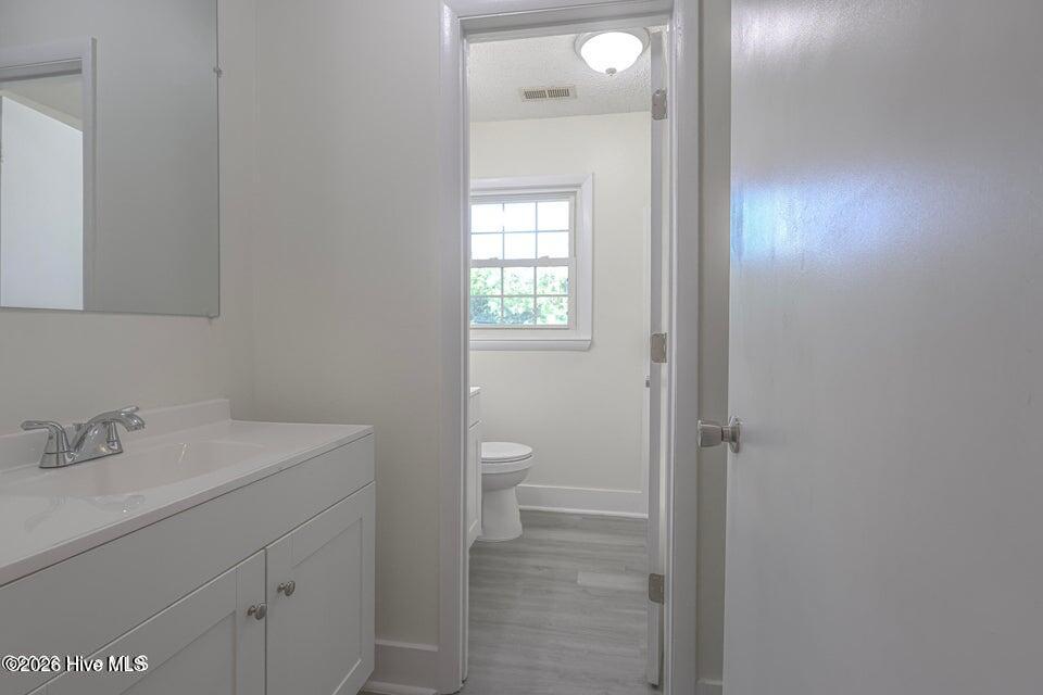 15 Oxford Drive Property Photo 14