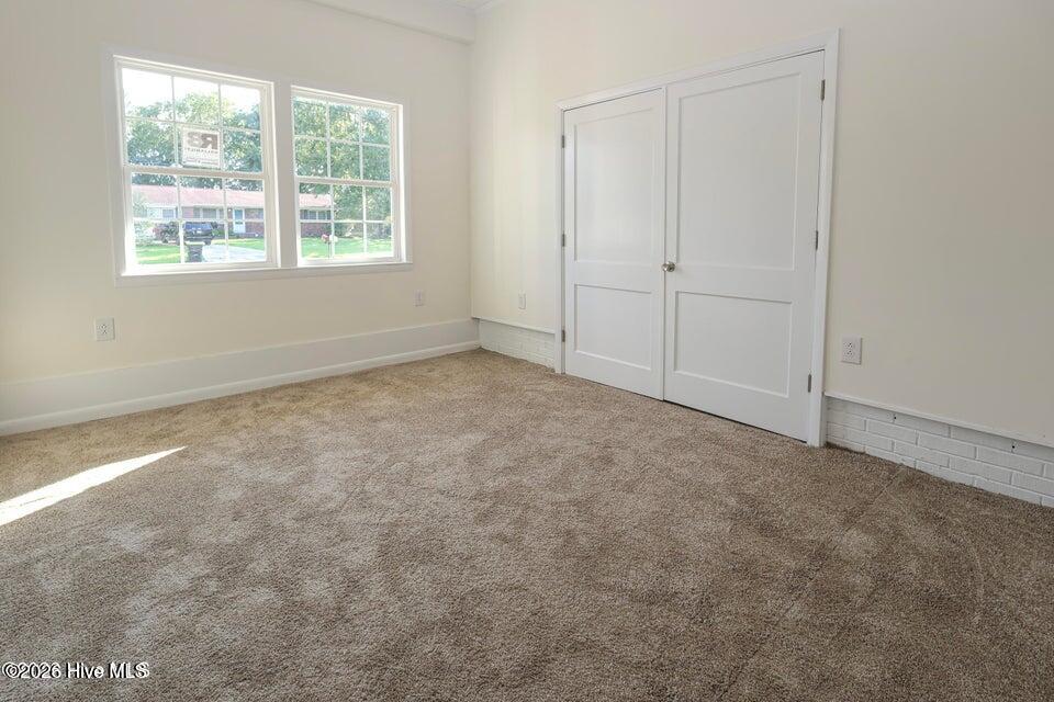 15 Oxford Drive Property Photo 15