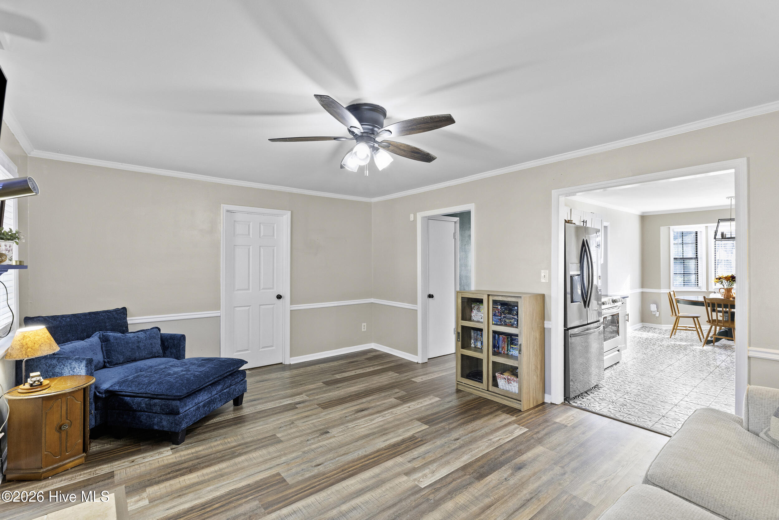 4109 Clinton Way E Property Photo 13