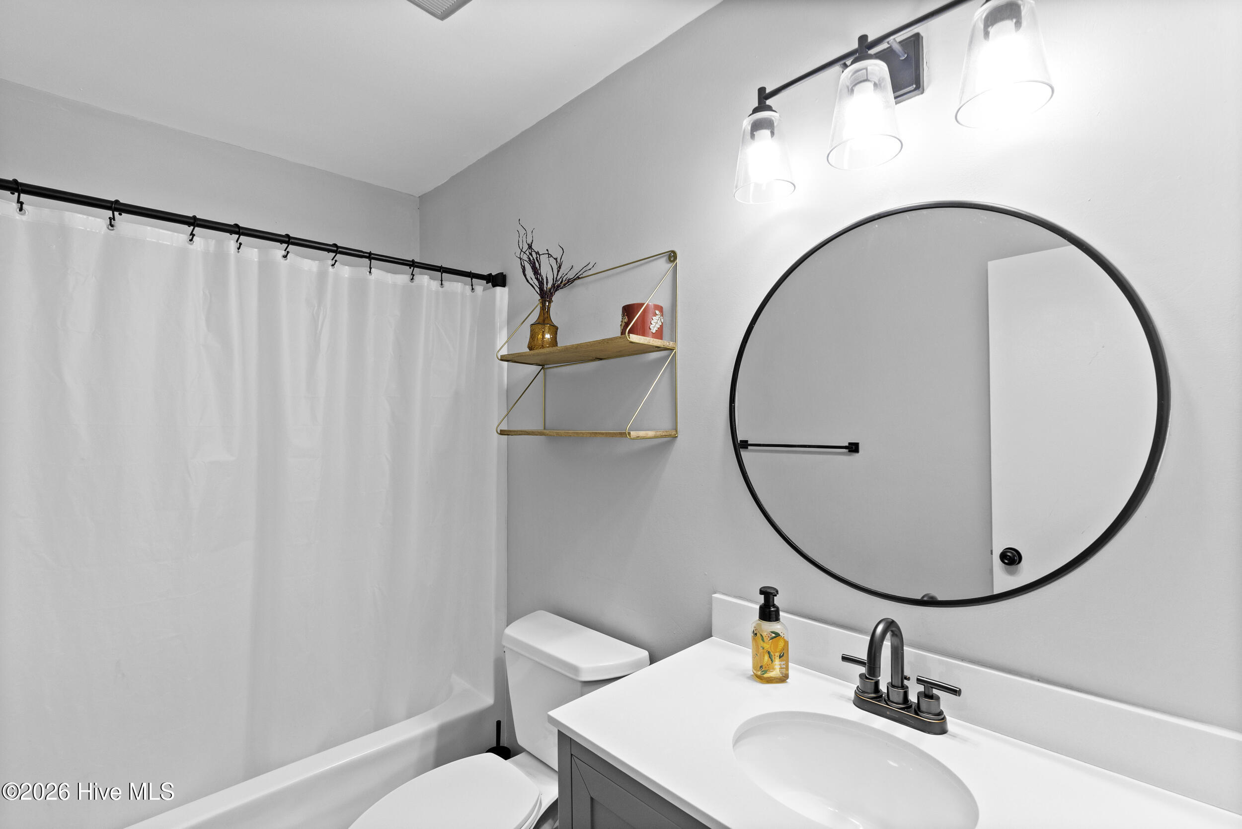 4109 Clinton Way E Property Photo 21