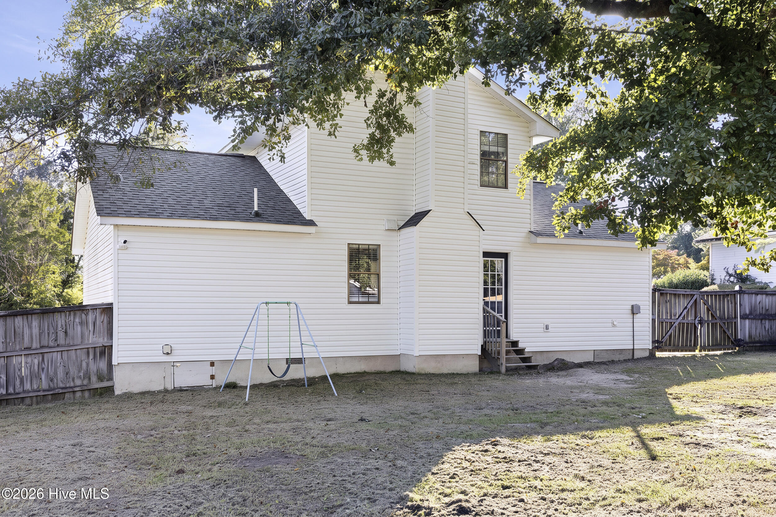 4109 Clinton Way E Property Photo 26