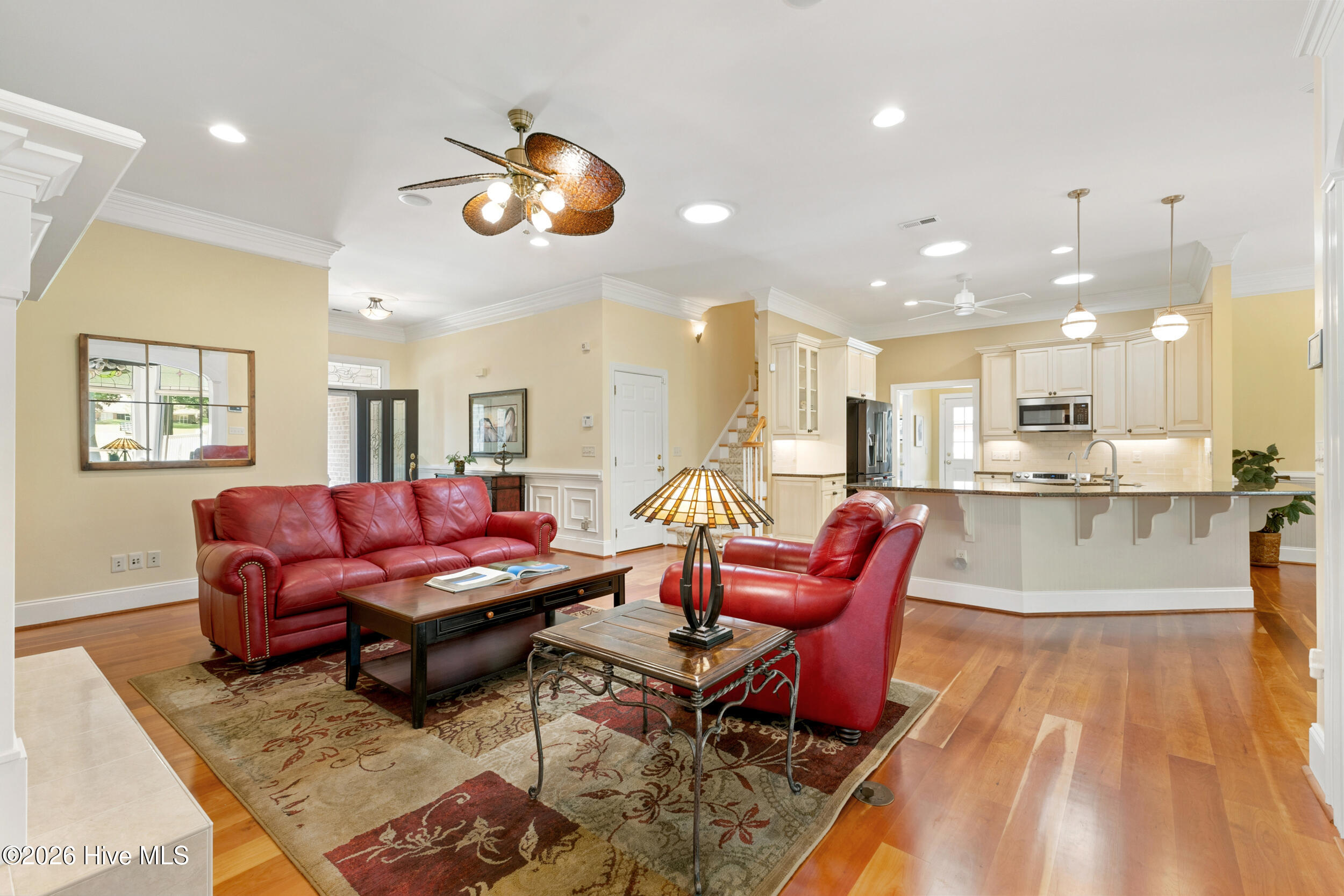 1635 Grandiflora Drive Property Photo 11