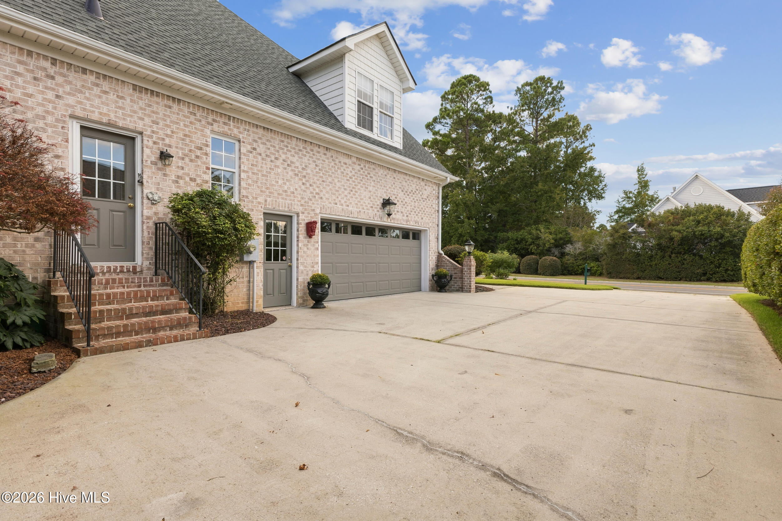 1635 Grandiflora Drive Property Photo 49
