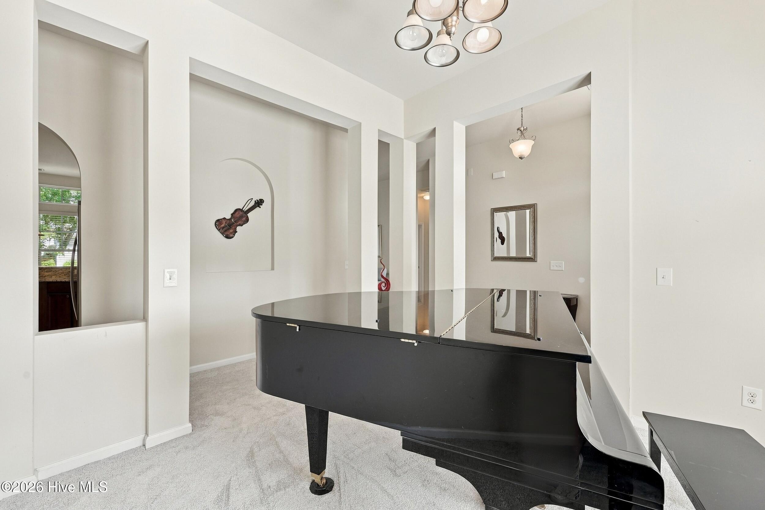 702 Pipit Place Nw Property Photo 10