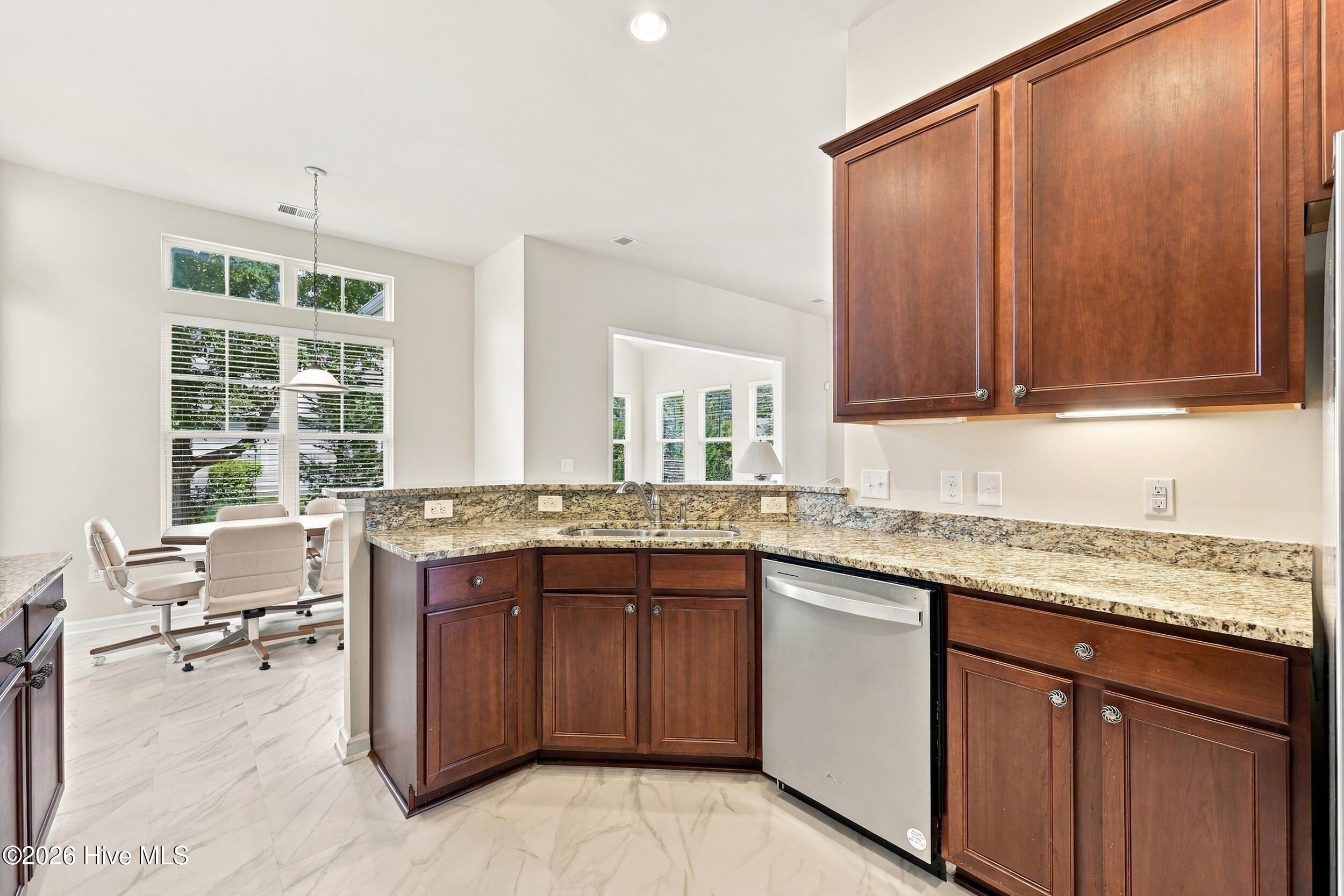 702 Pipit Place Nw Property Photo 25