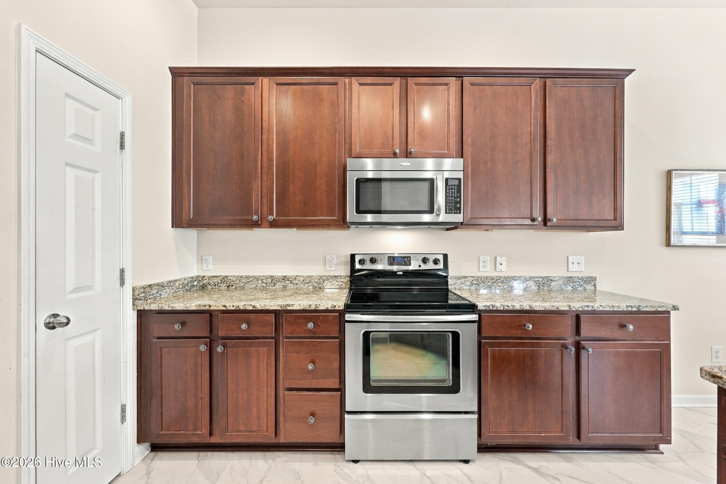 702 Pipit Place Nw Property Photo 26