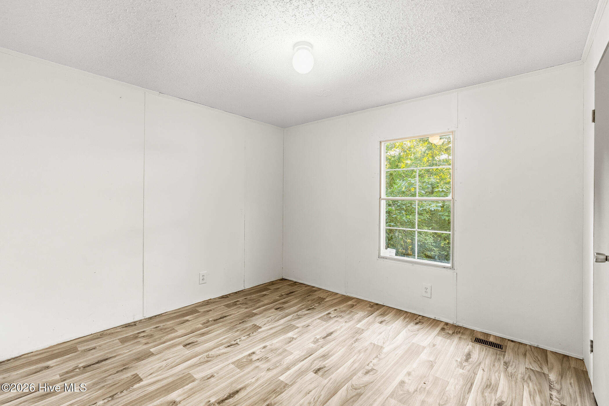1216 Roberdel Road Property Photo 19