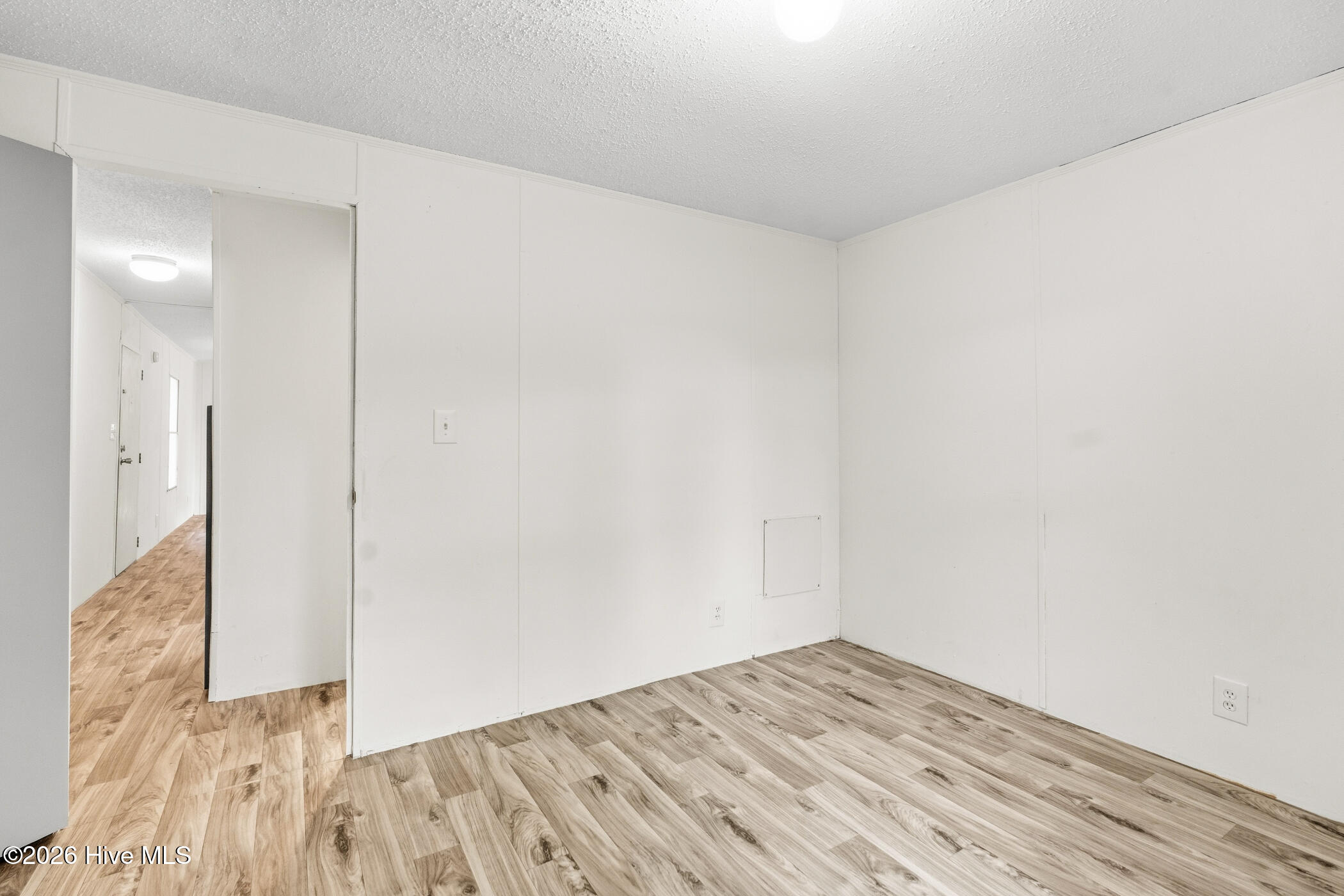1216 Roberdel Road Property Photo 20