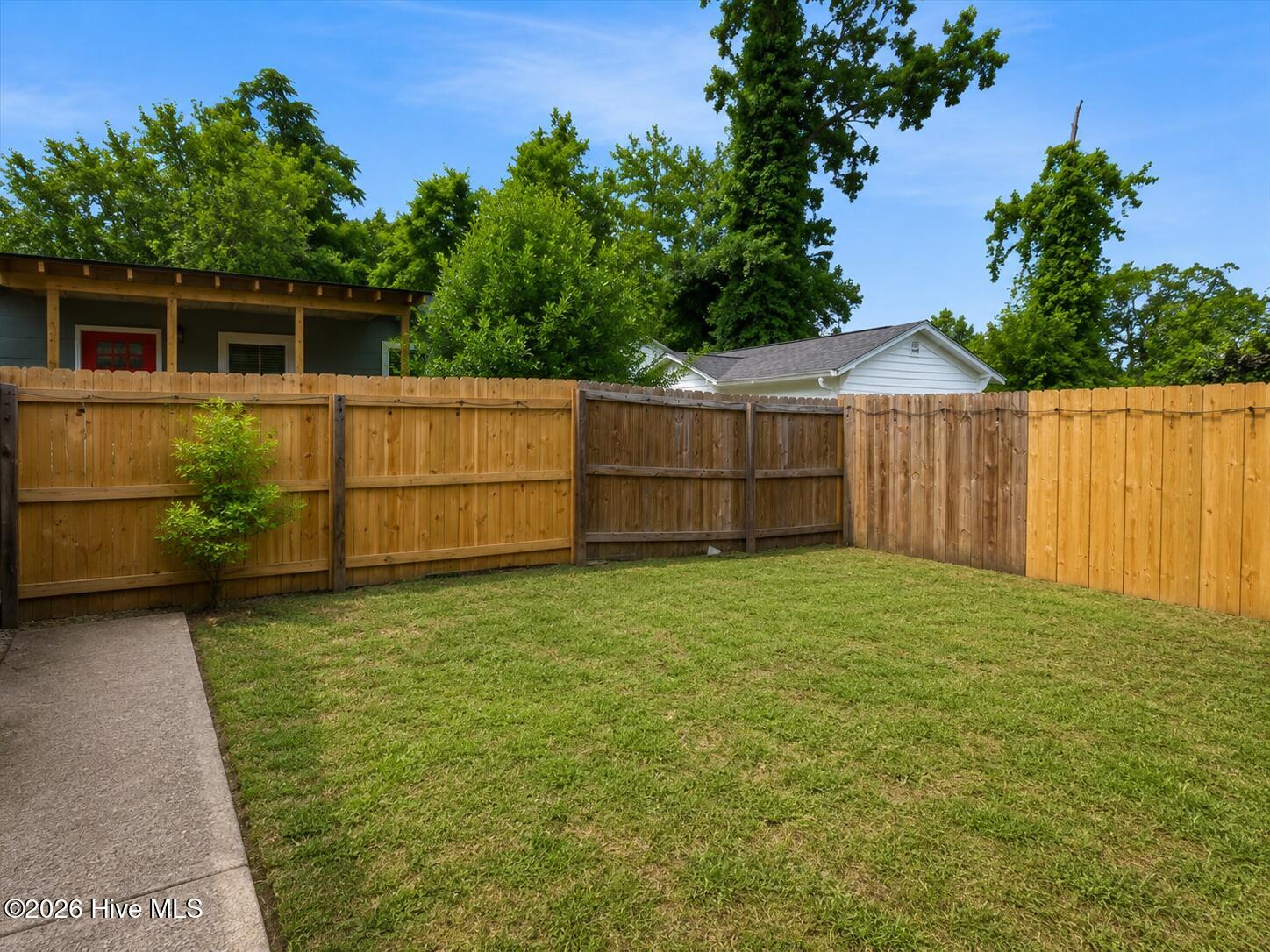 1008 Merry Street Property Photo 4