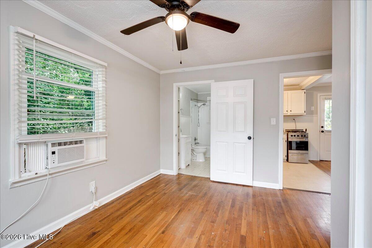 1008 Merry Street Property Photo 30