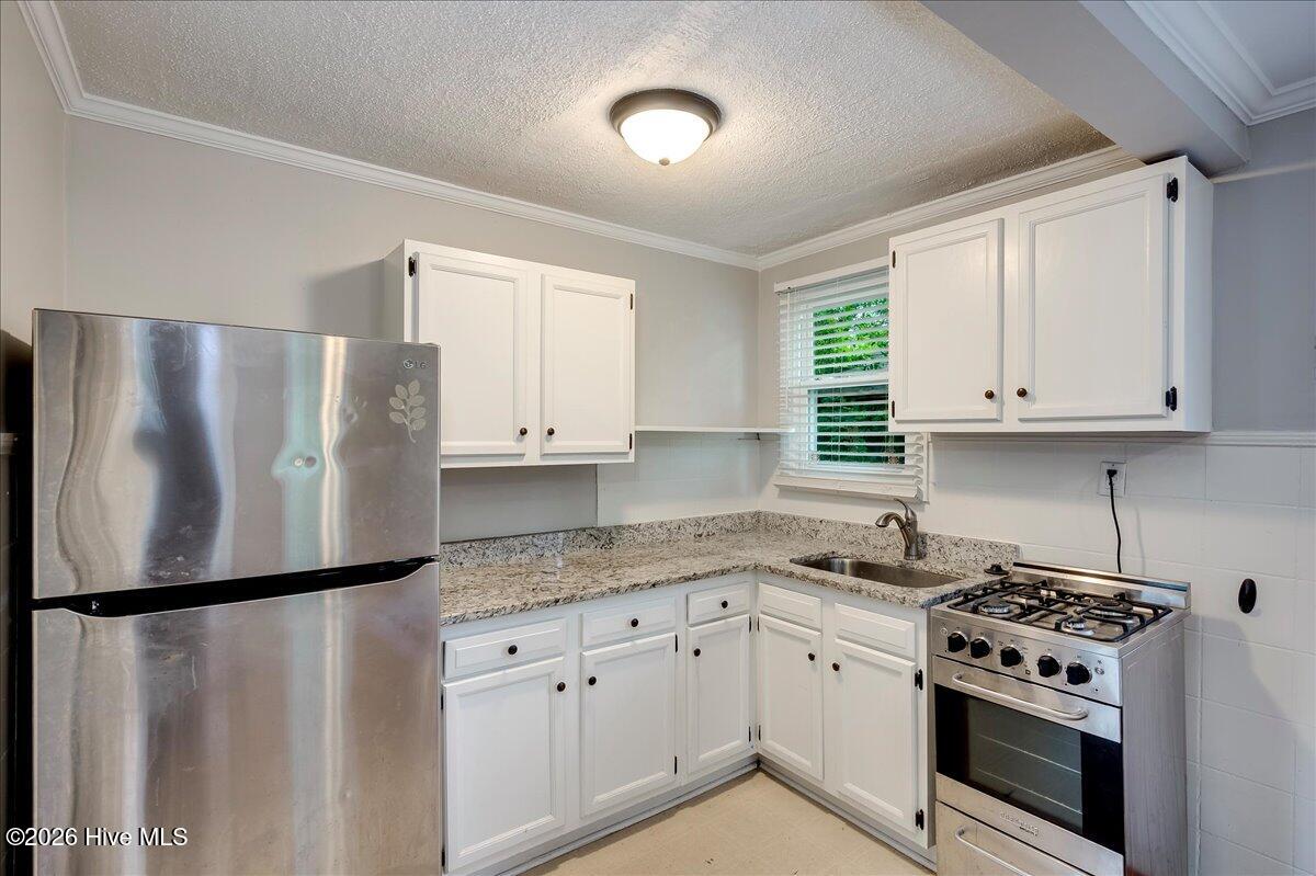 1008 Merry Street Property Photo 34