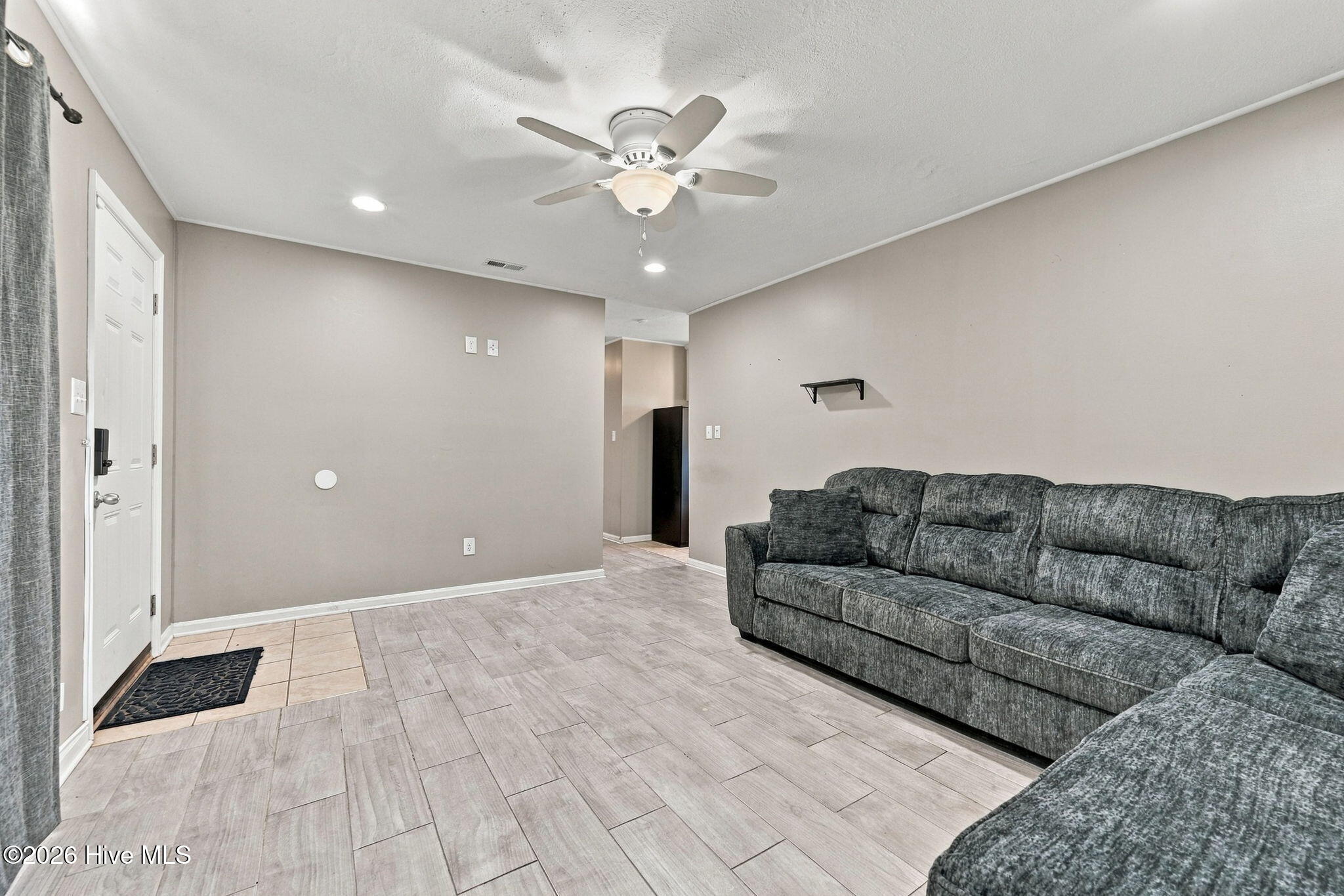 436 Kenwood Drive Property Photo 7