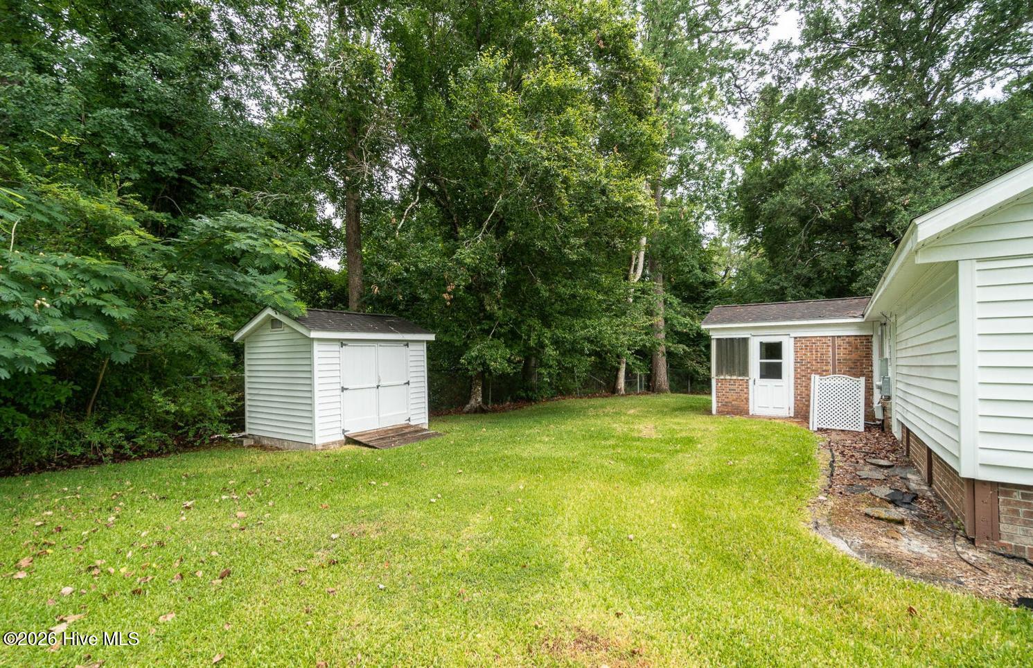 706 Barbour Road Property Photo 4