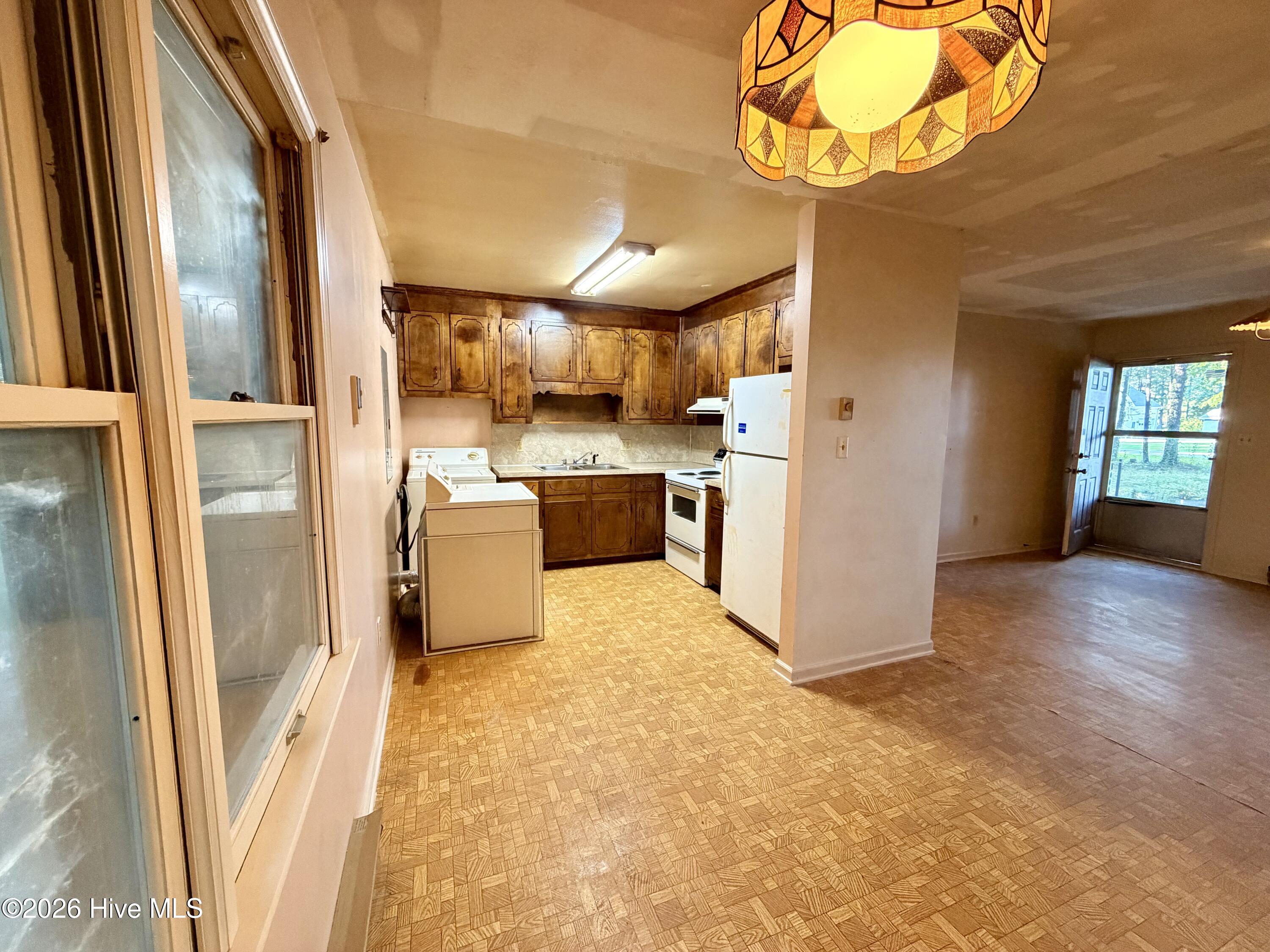 670 New Hope Road Property Photo 3