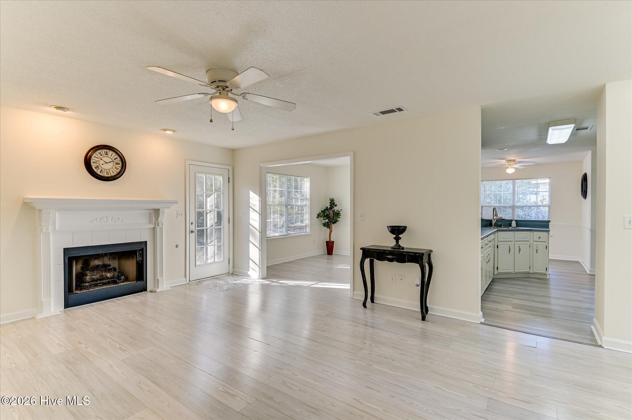 5291 Silver Fox Way Property Photo 9