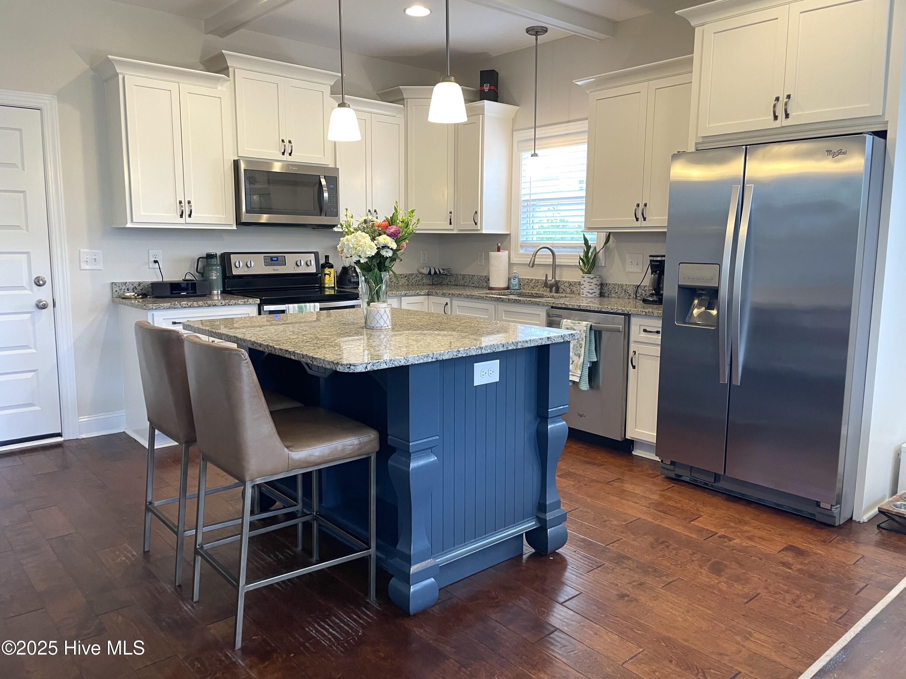 208 Abaco Drive W Property Photo 10