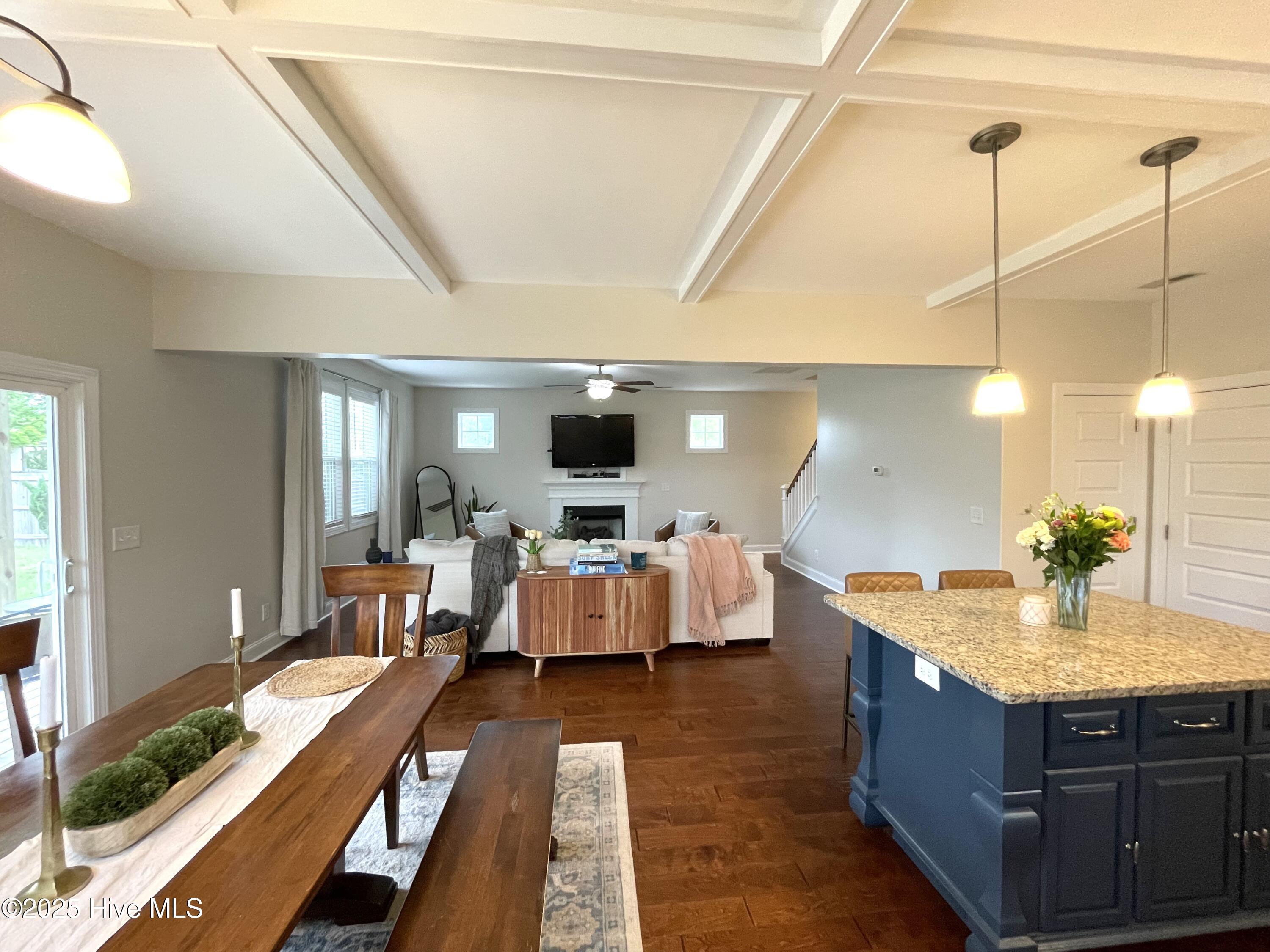 208 Abaco Drive W Property Photo 15