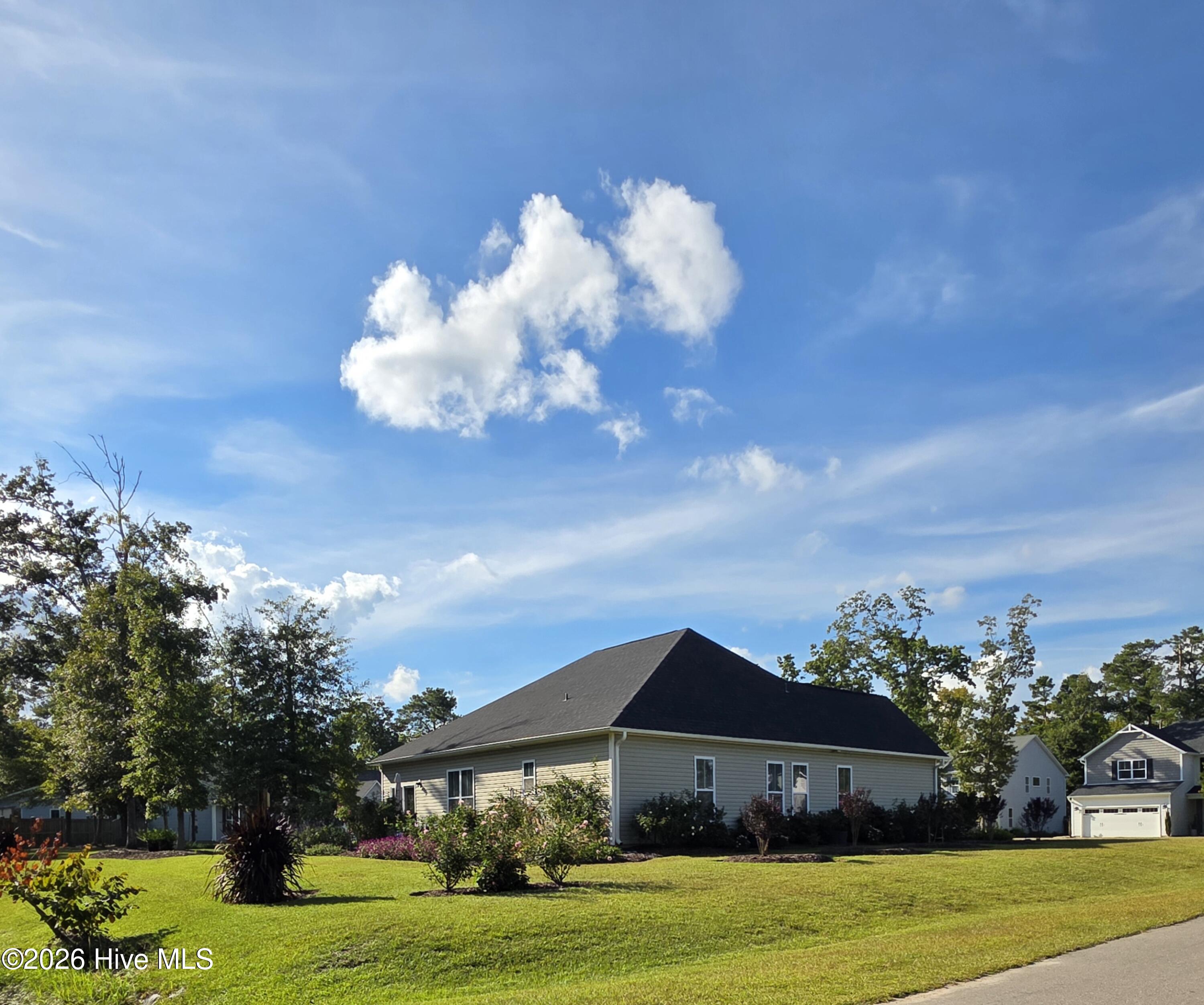 491 Bronze Drive Property Photo 4