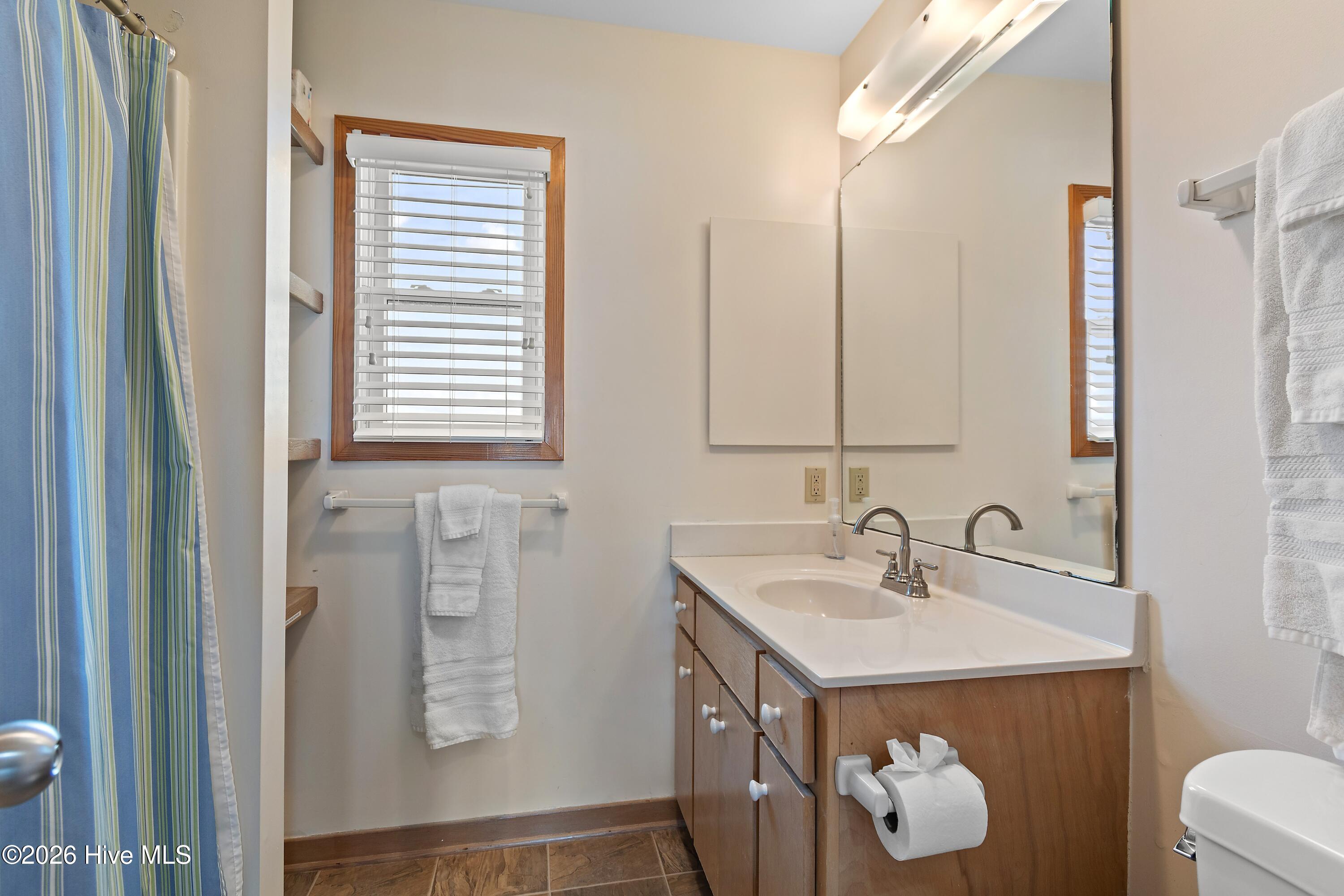 20 E Columbia Street A Property Photo 59