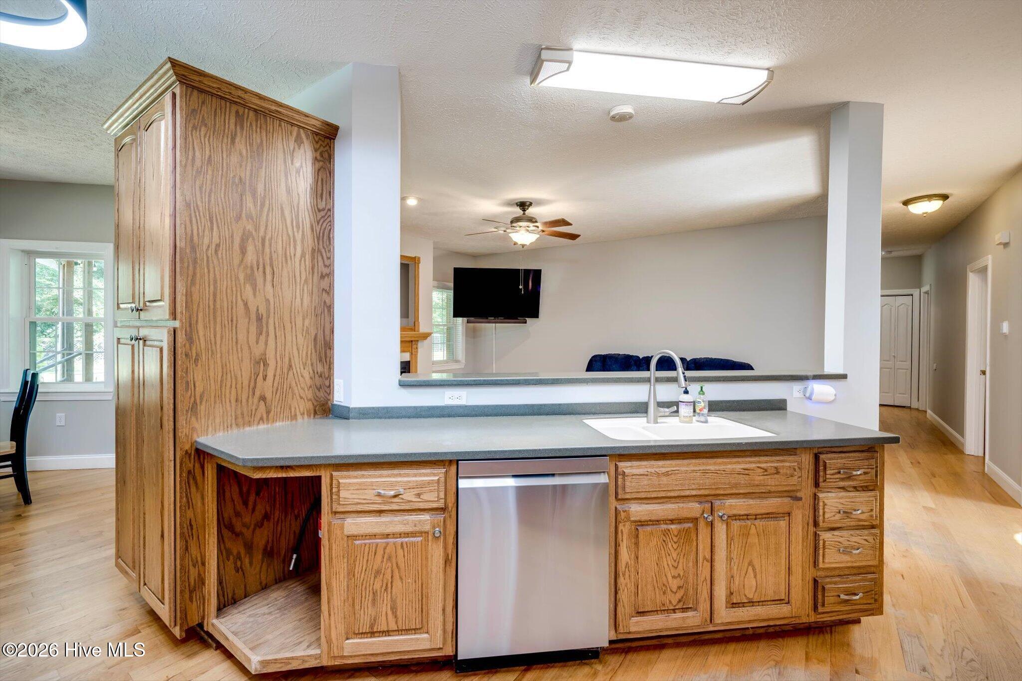 358 Wedgewood Drive Property Photo 11