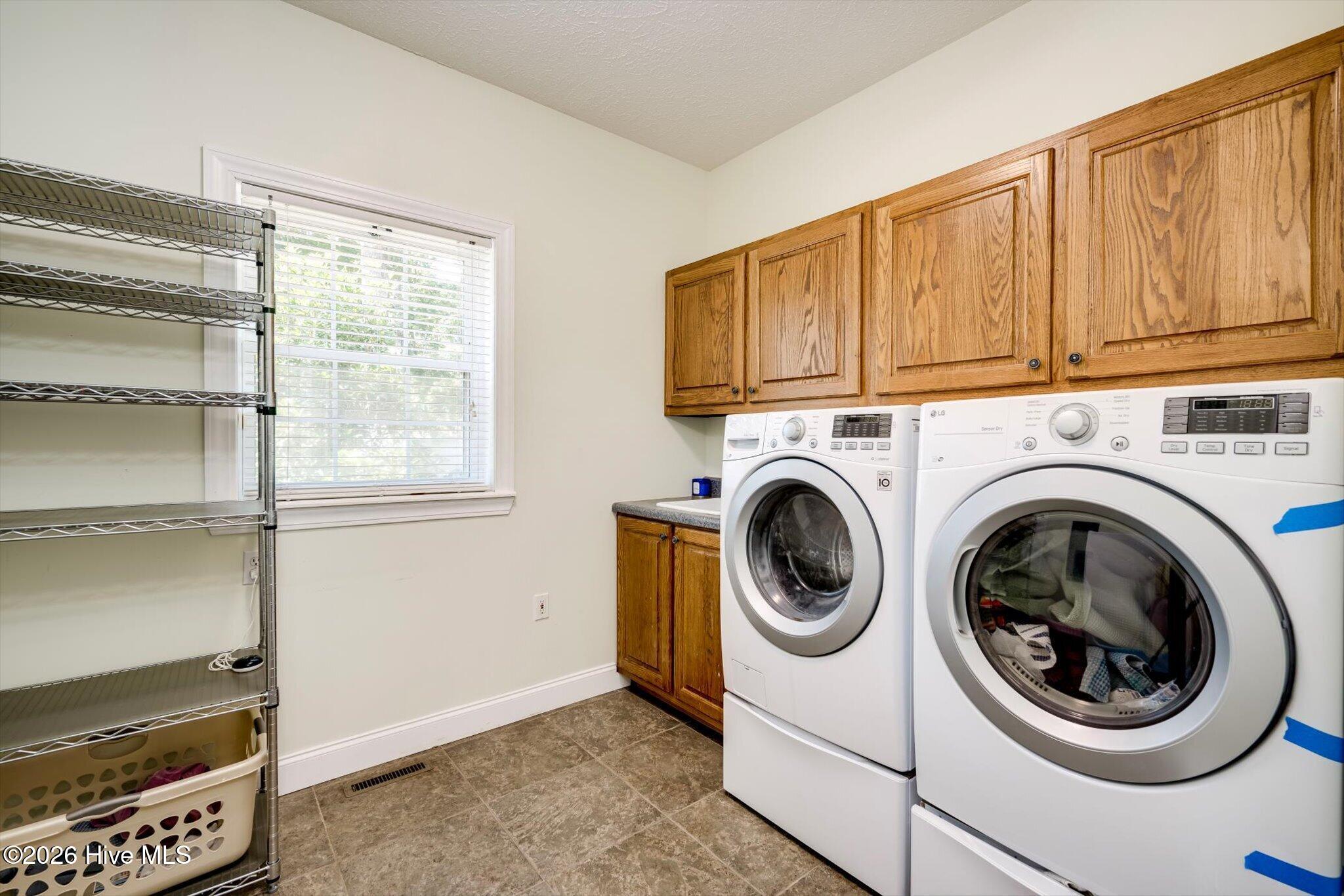 358 Wedgewood Drive Property Photo 18