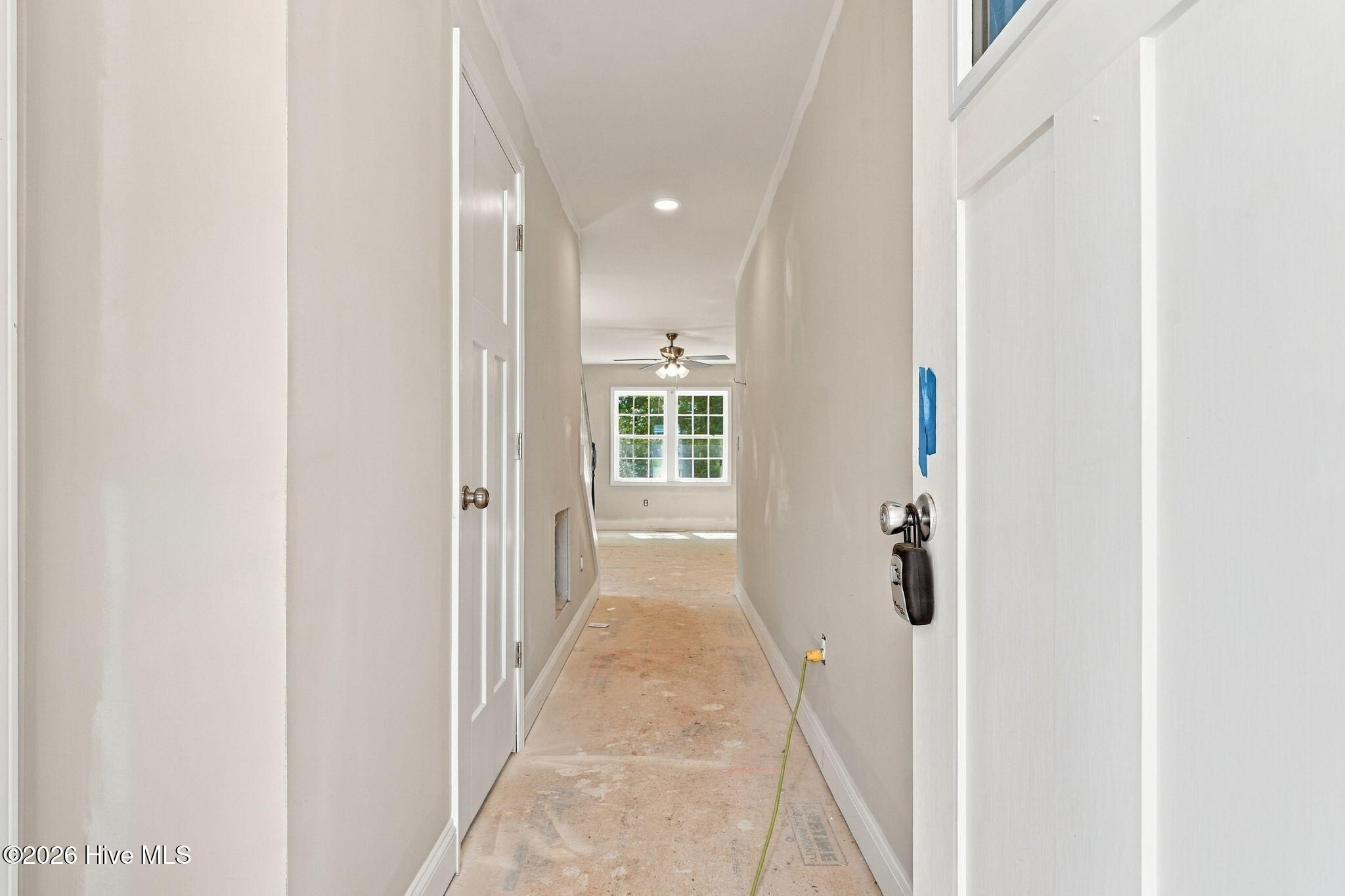 215 E Moore Street Property Photo 4