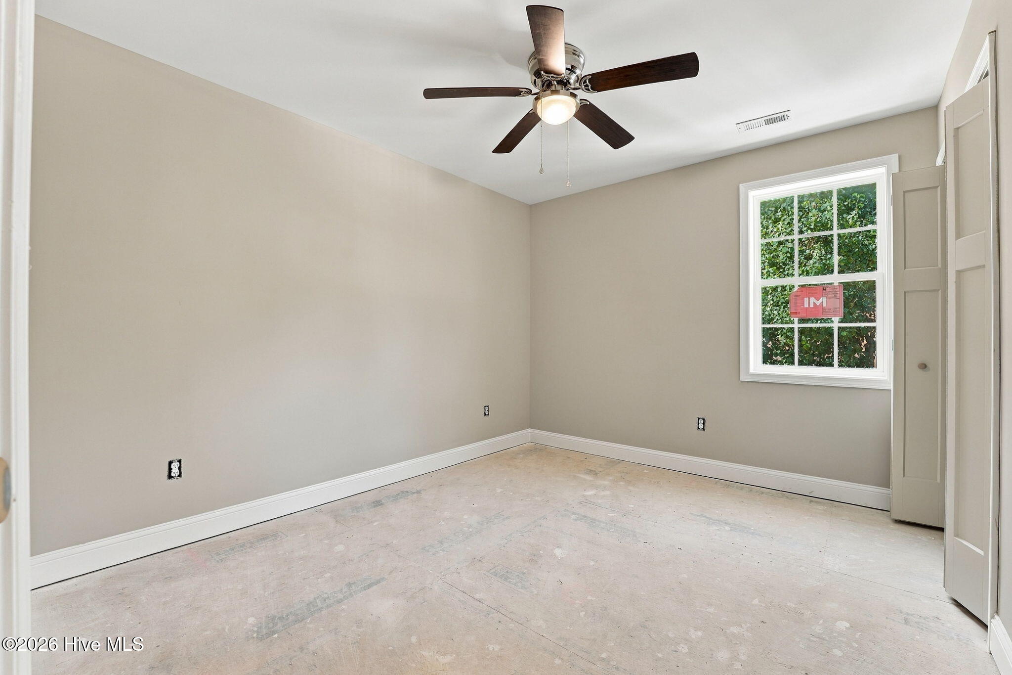215 E Moore Street Property Photo 15