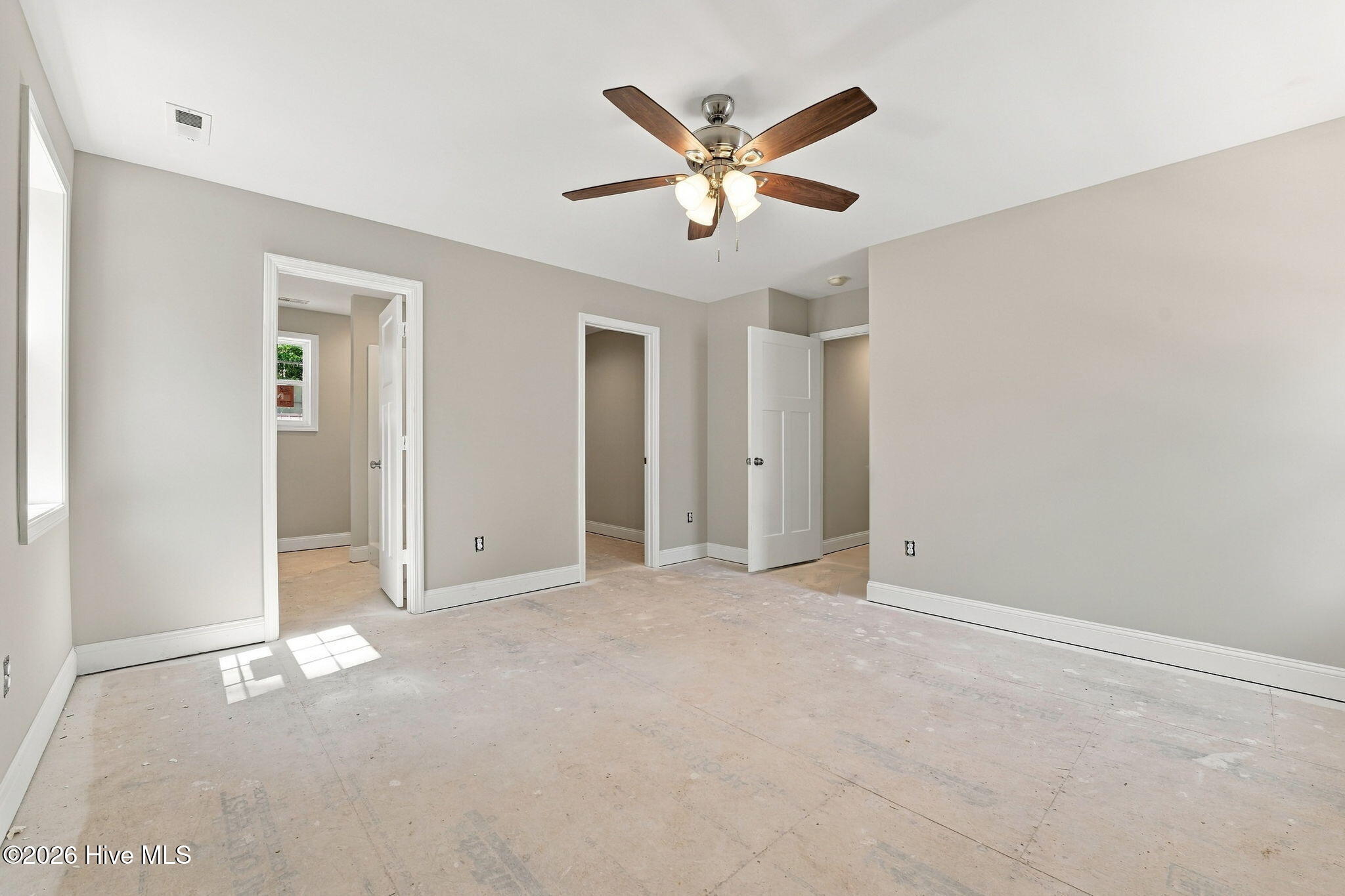 215 E Moore Street Property Photo 19