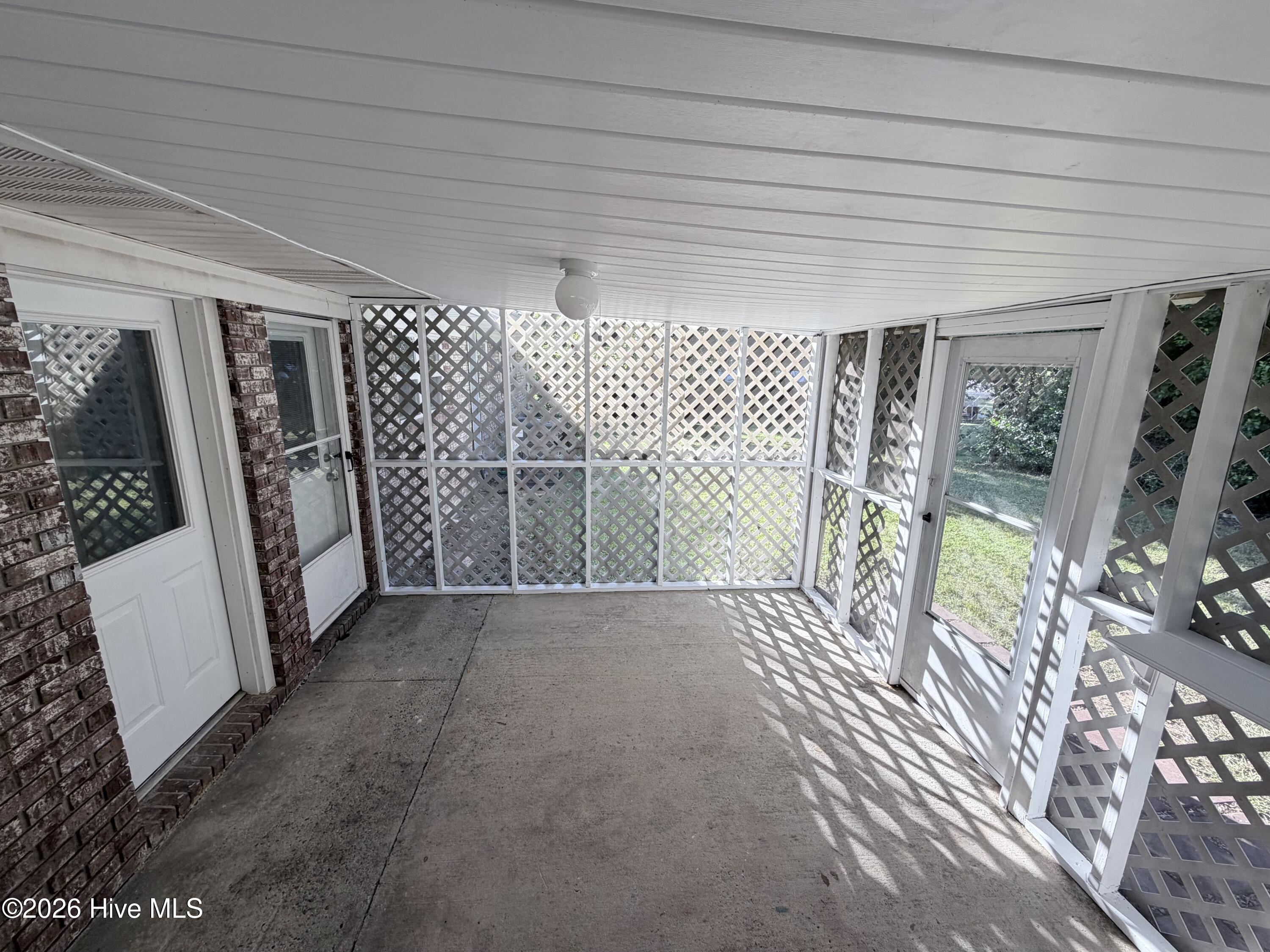 4021 Wynmore Court Property Photo 21