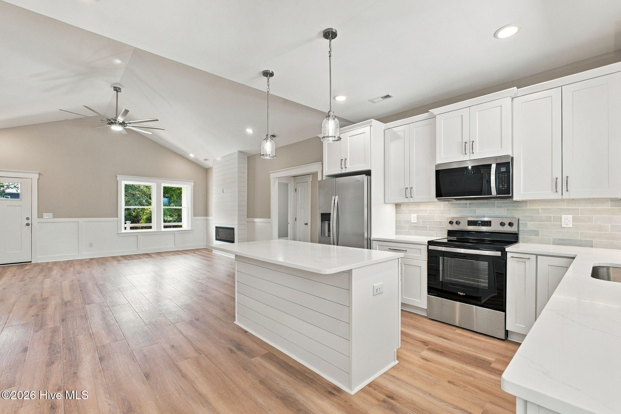 109 Se 37th Street Property Photo 13